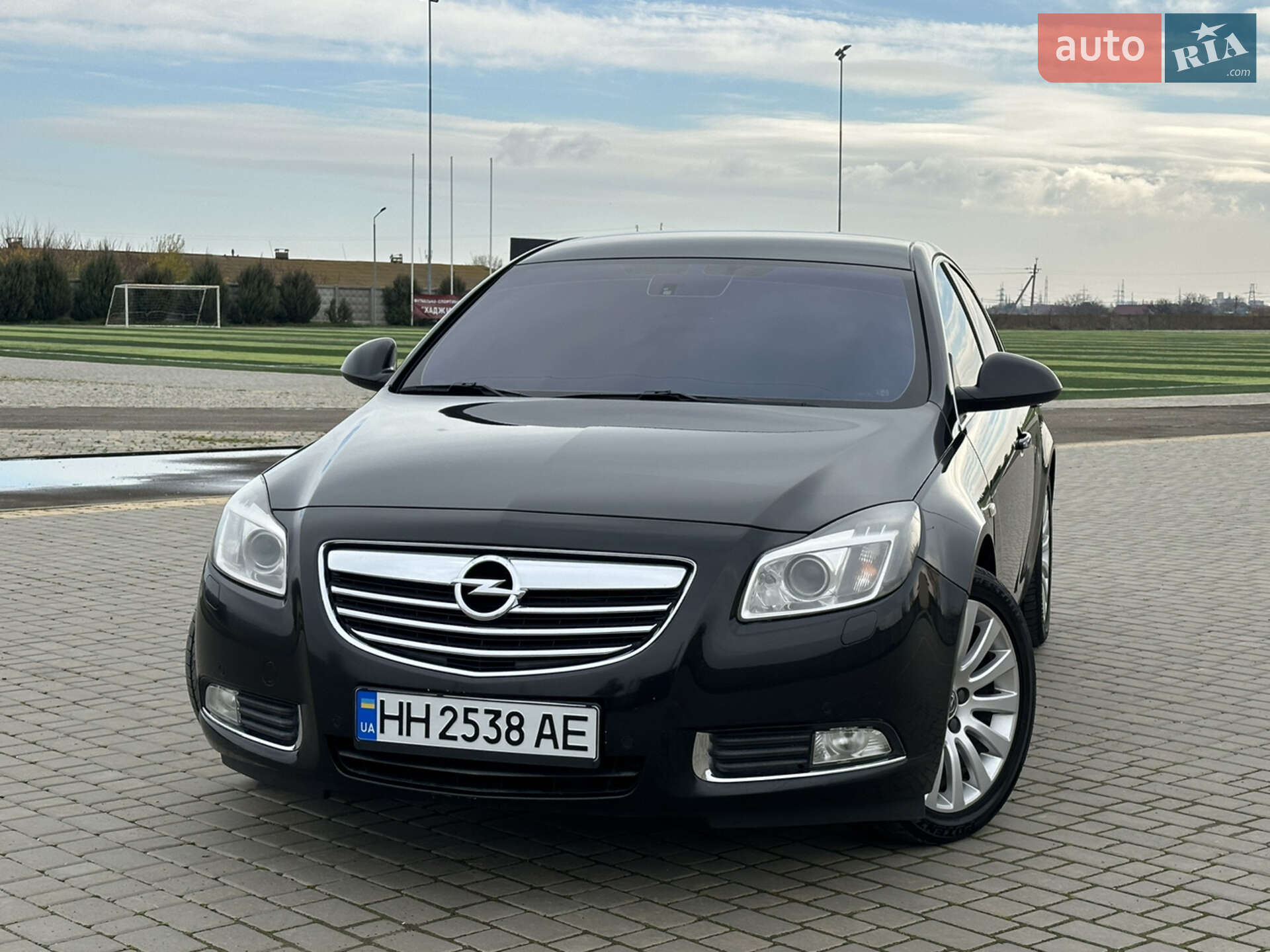 Головне фото звіту автомобіля OPEL INSIGNIA 2011