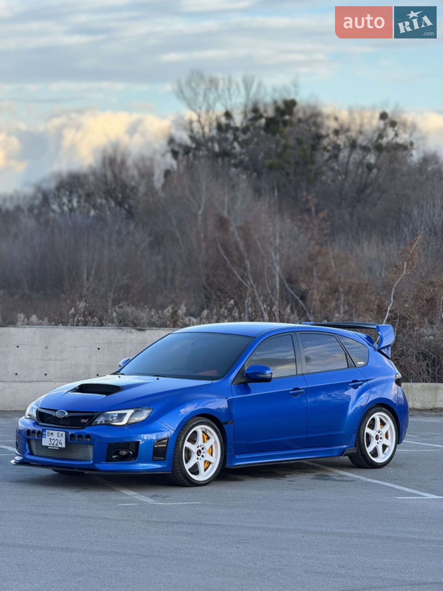 SUBARU IMPREZA