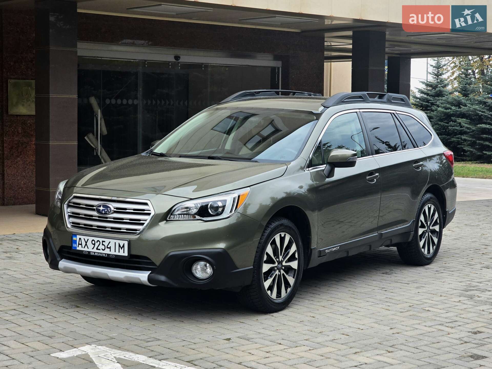 SUBARU OUTBACK 2014