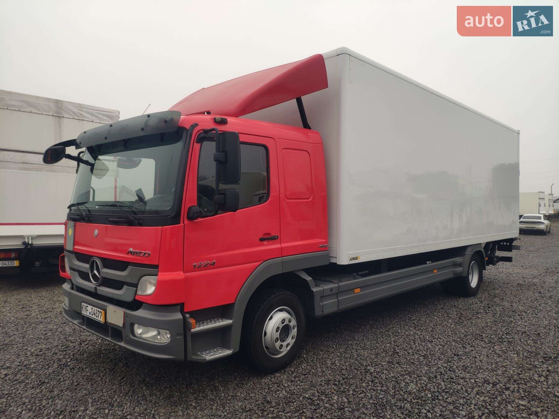MERCEDES-BENZ ATEGO 2013