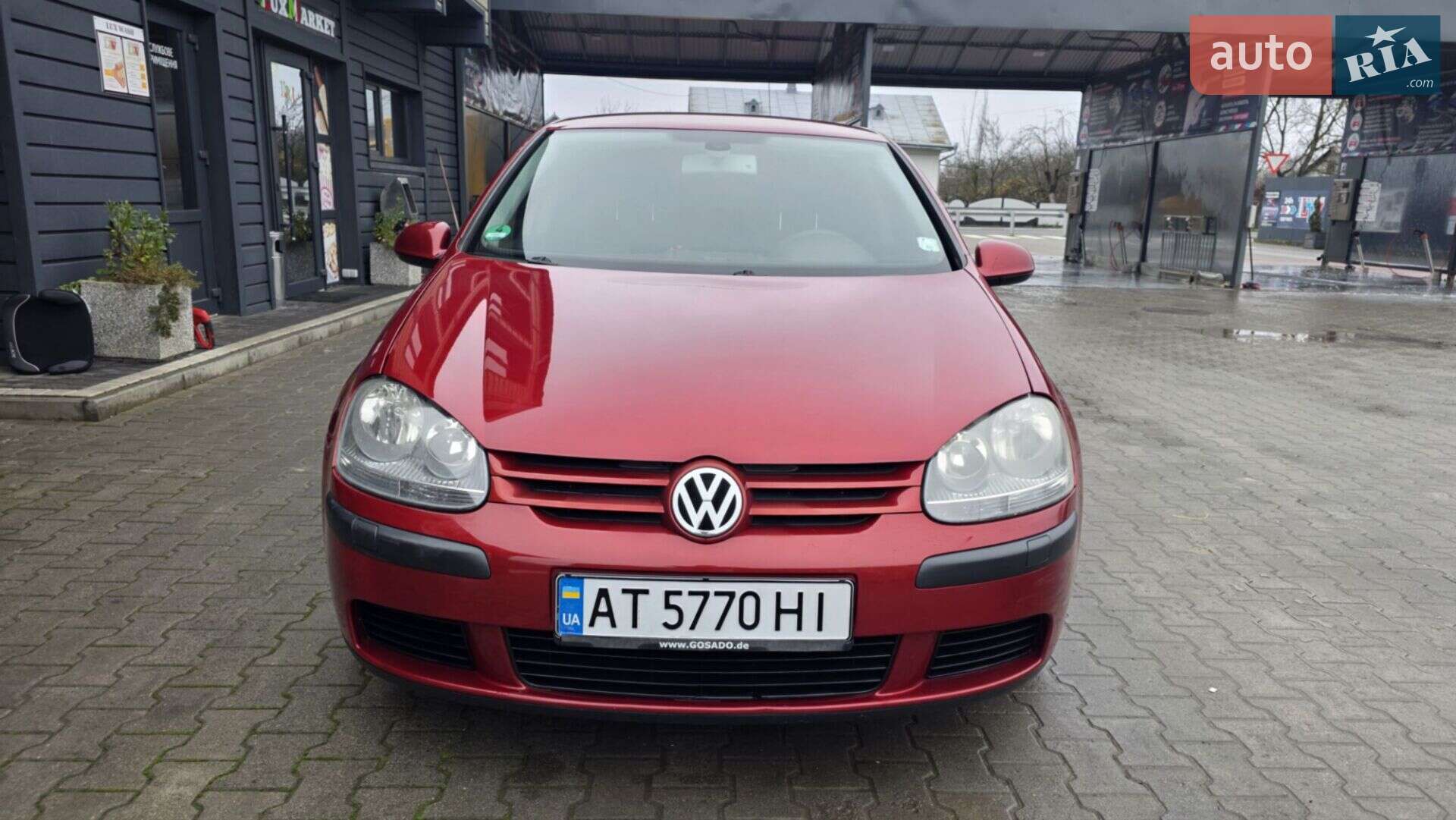 VOLKSWAGEN GOLF 2003