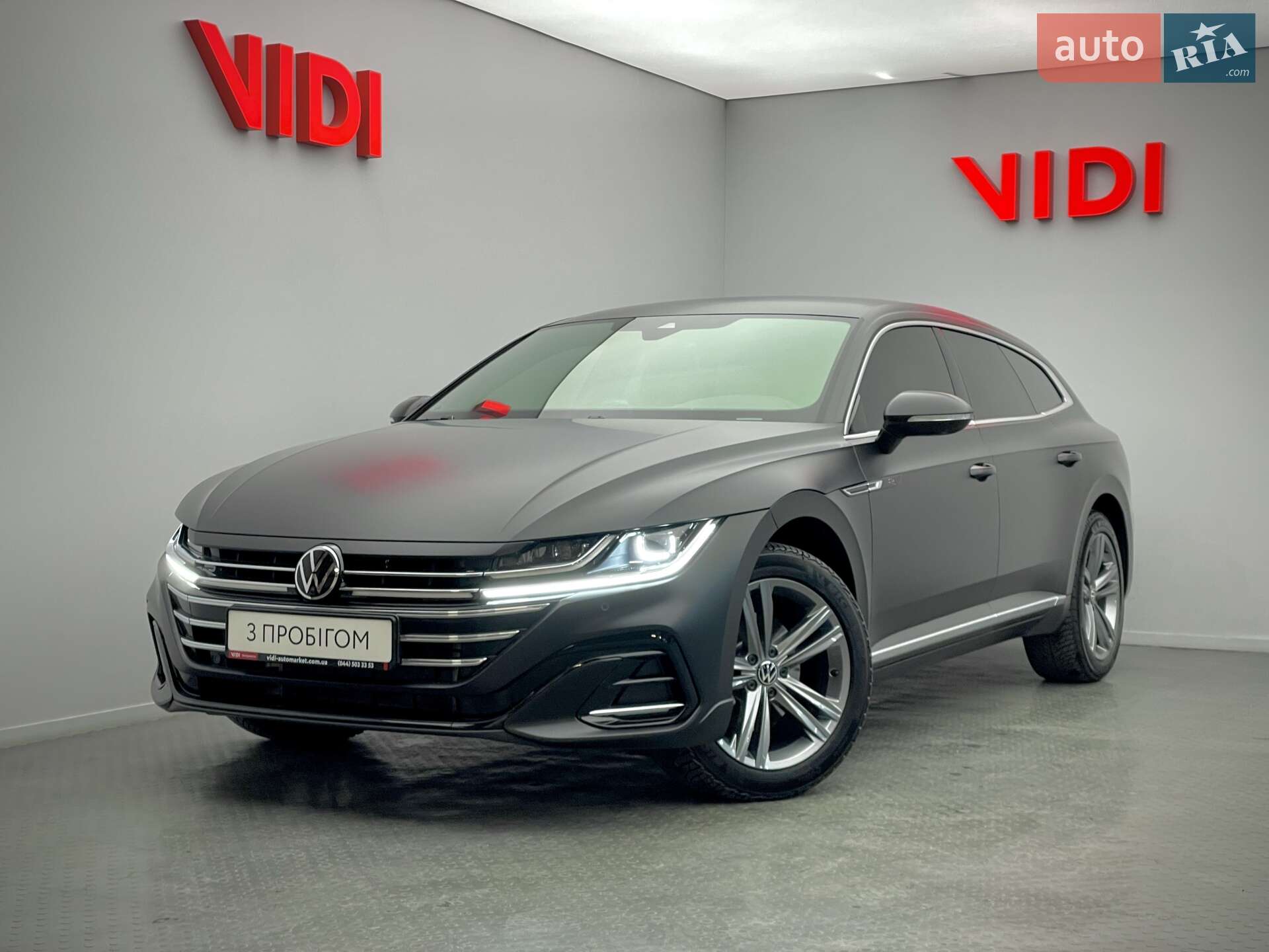 Головне фото звіту автомобіля VOLKSWAGEN ARTEON 2024
