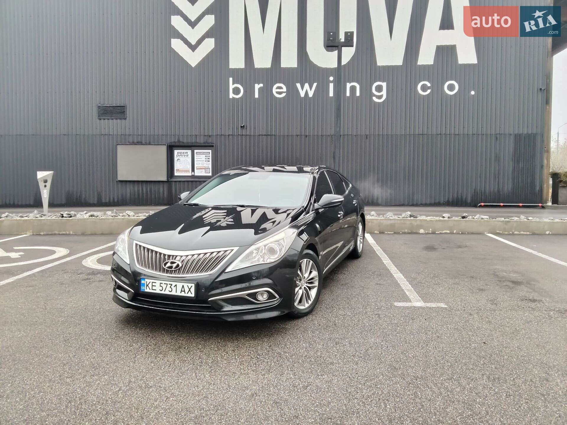 HYUNDAI GRANDEUR 2016