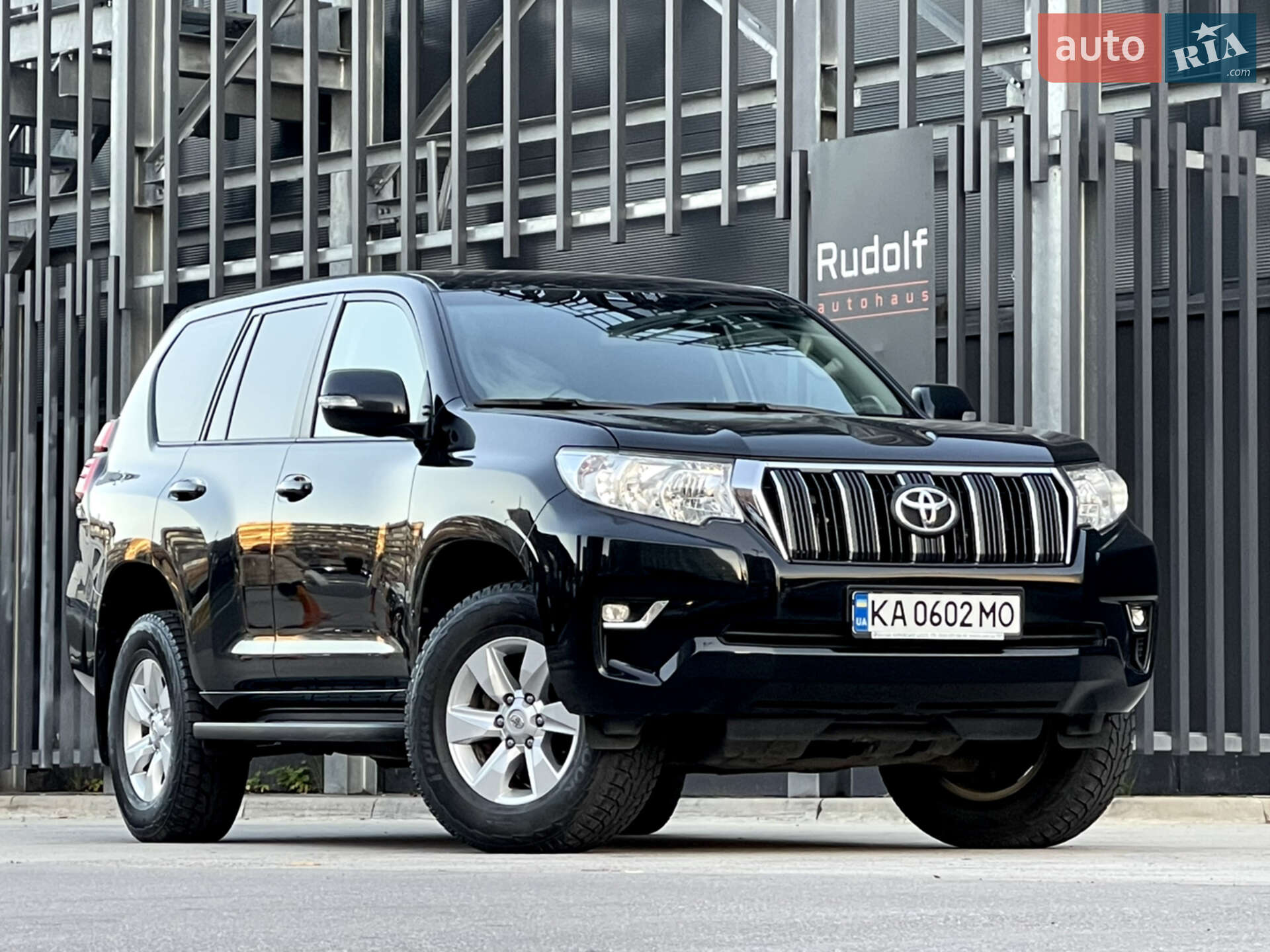 TOYOTA LAND CRUISER 150 2018