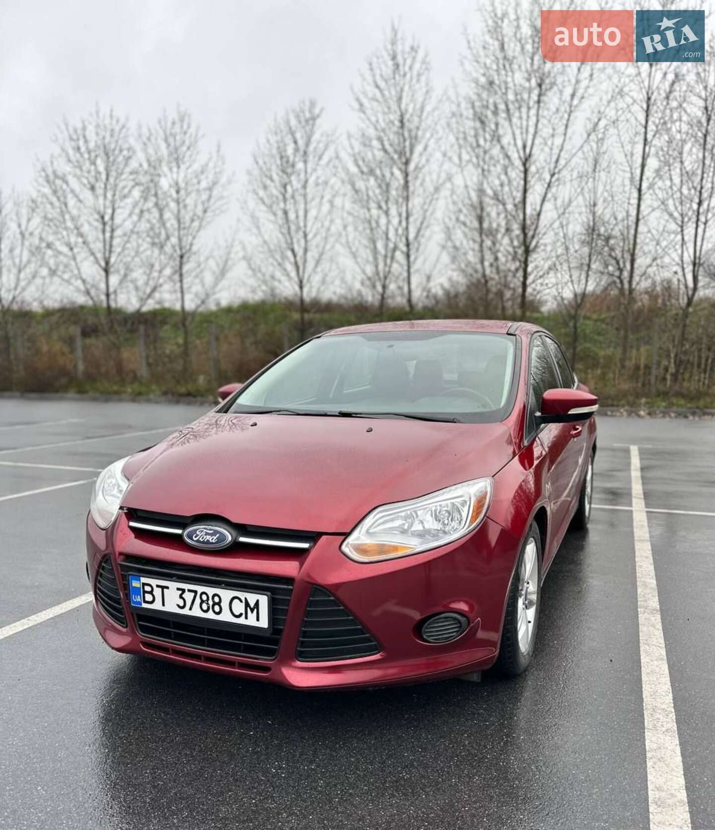 Головне фото звіту автомобіля FORD FOCUS 2012