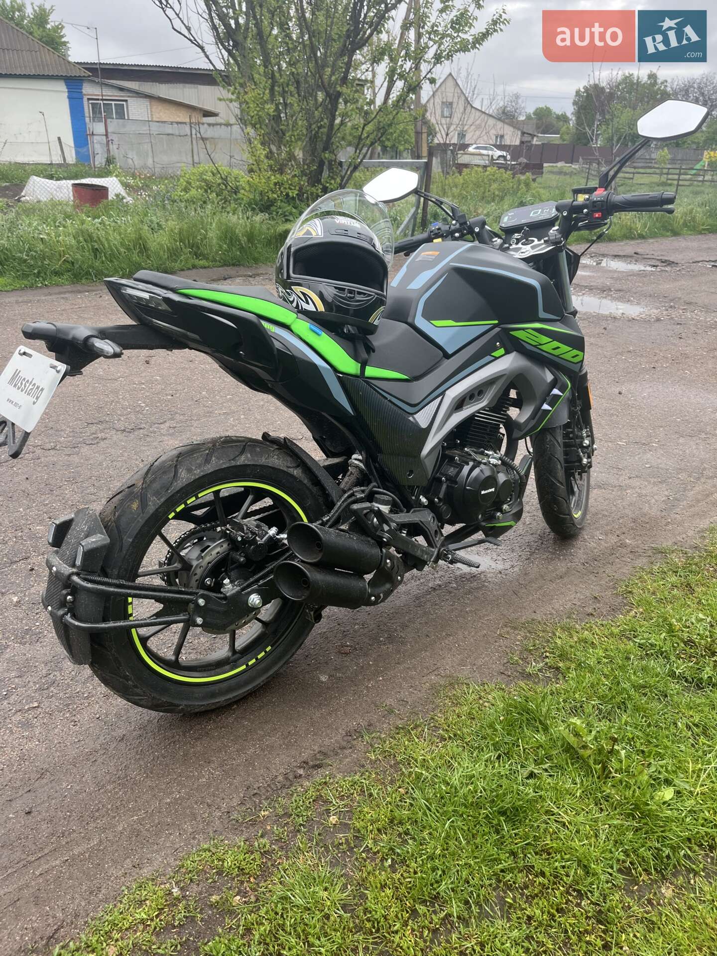 MUSSTANG MT200-9 2025