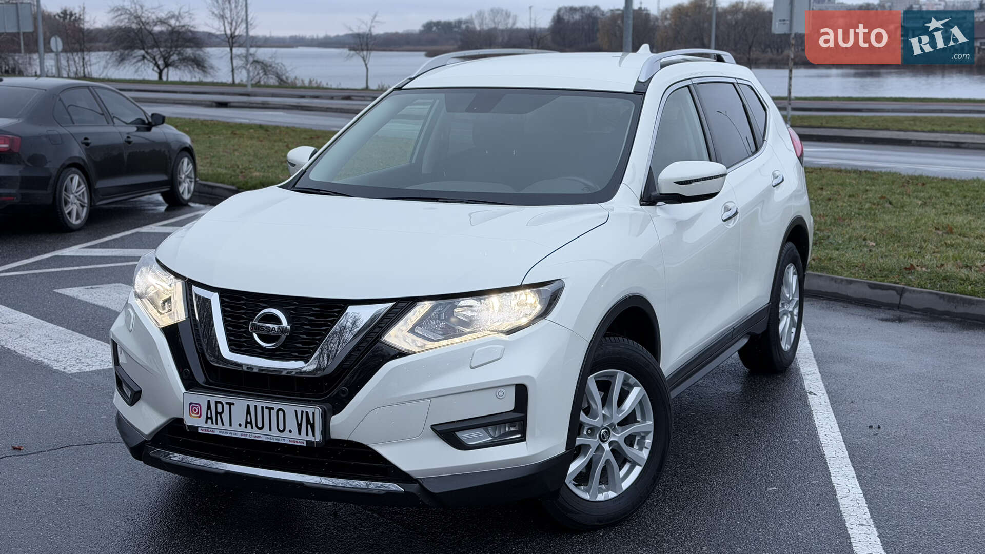 NISSAN X-TRAIL 2020