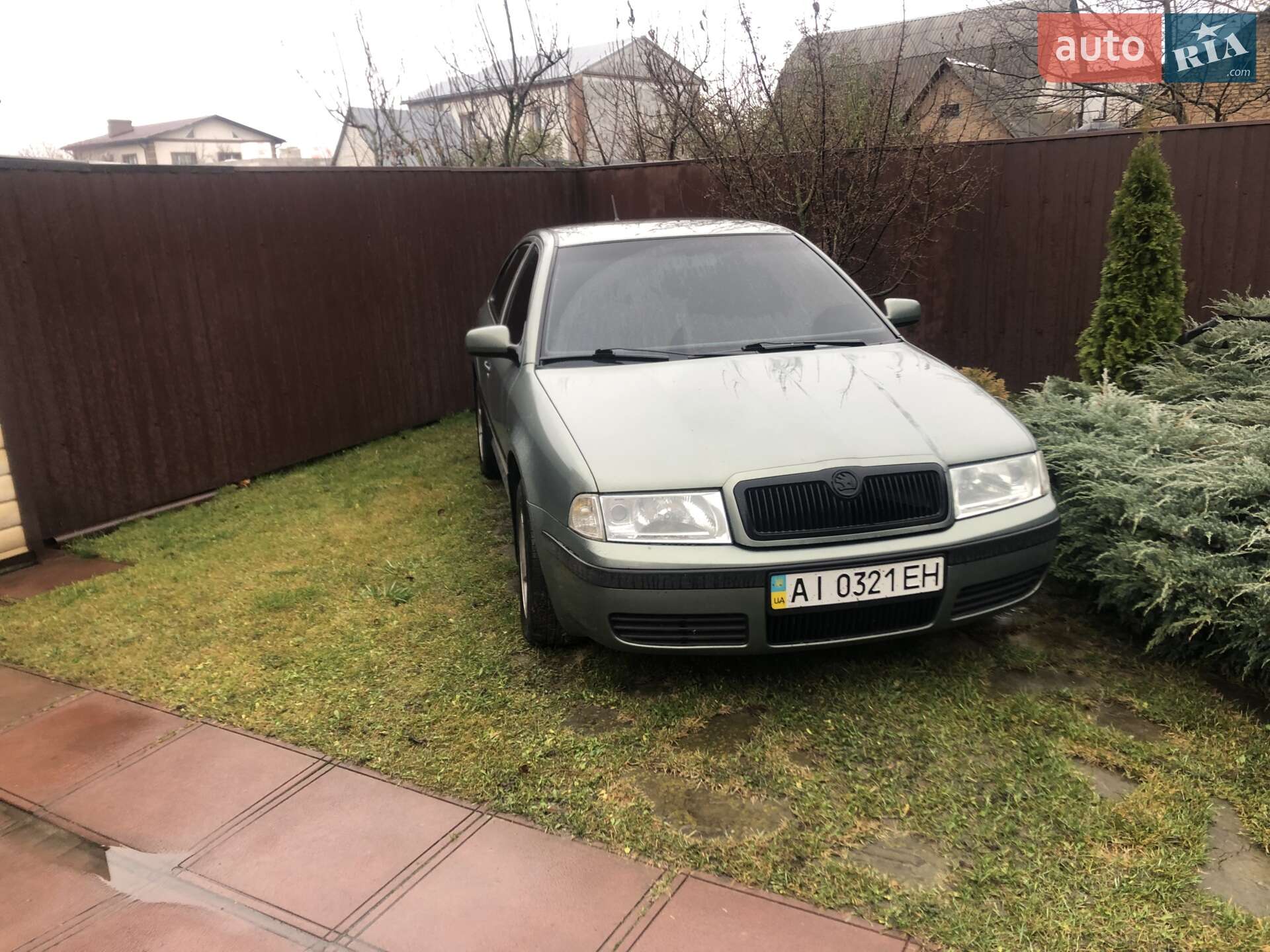 SKODA OCTAVIA 2002
