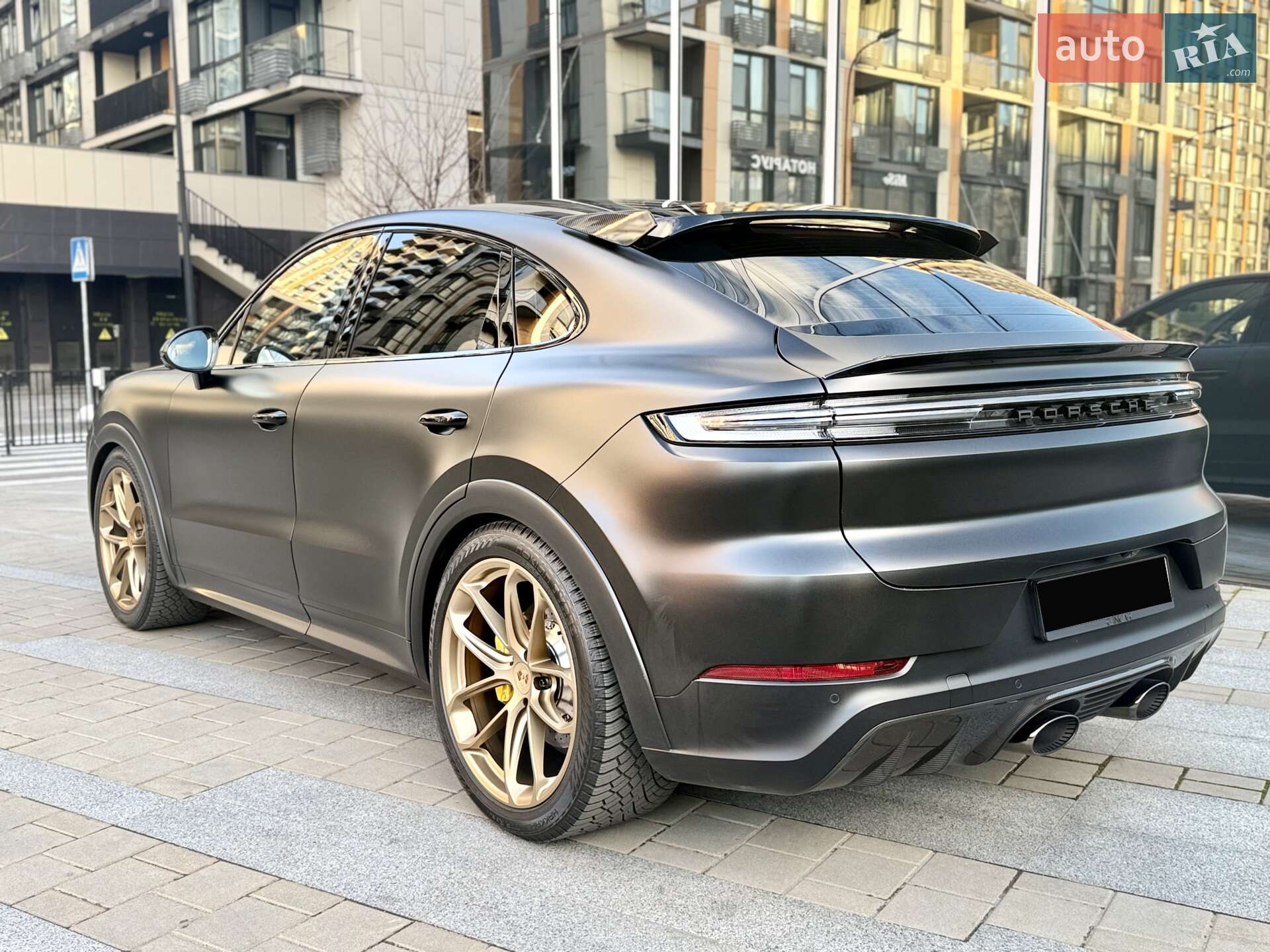 Porsche Cayenne Coupe 2024