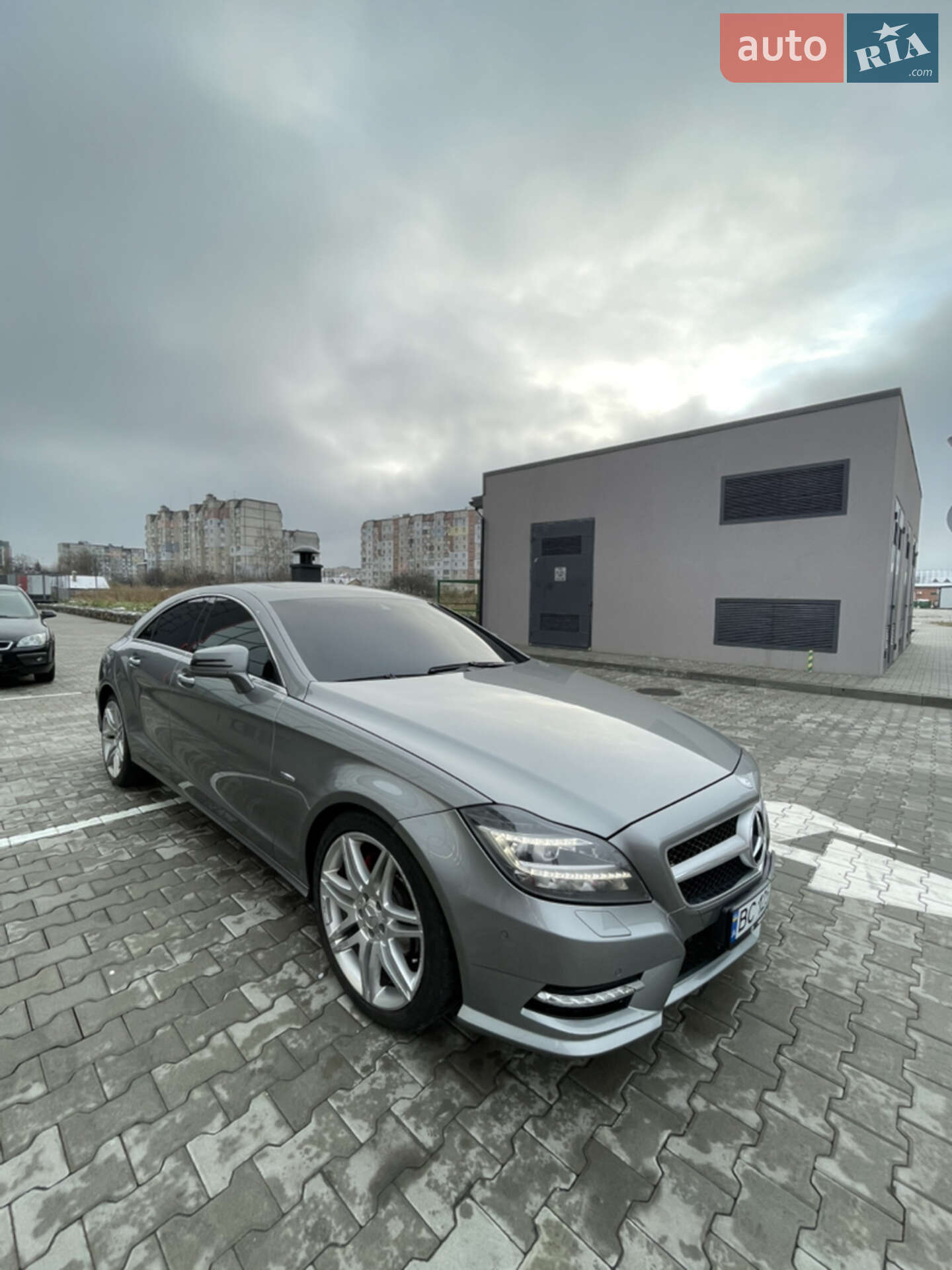 Головне фото звіту автомобіля MERCEDES-BENZ CLS 350 2011