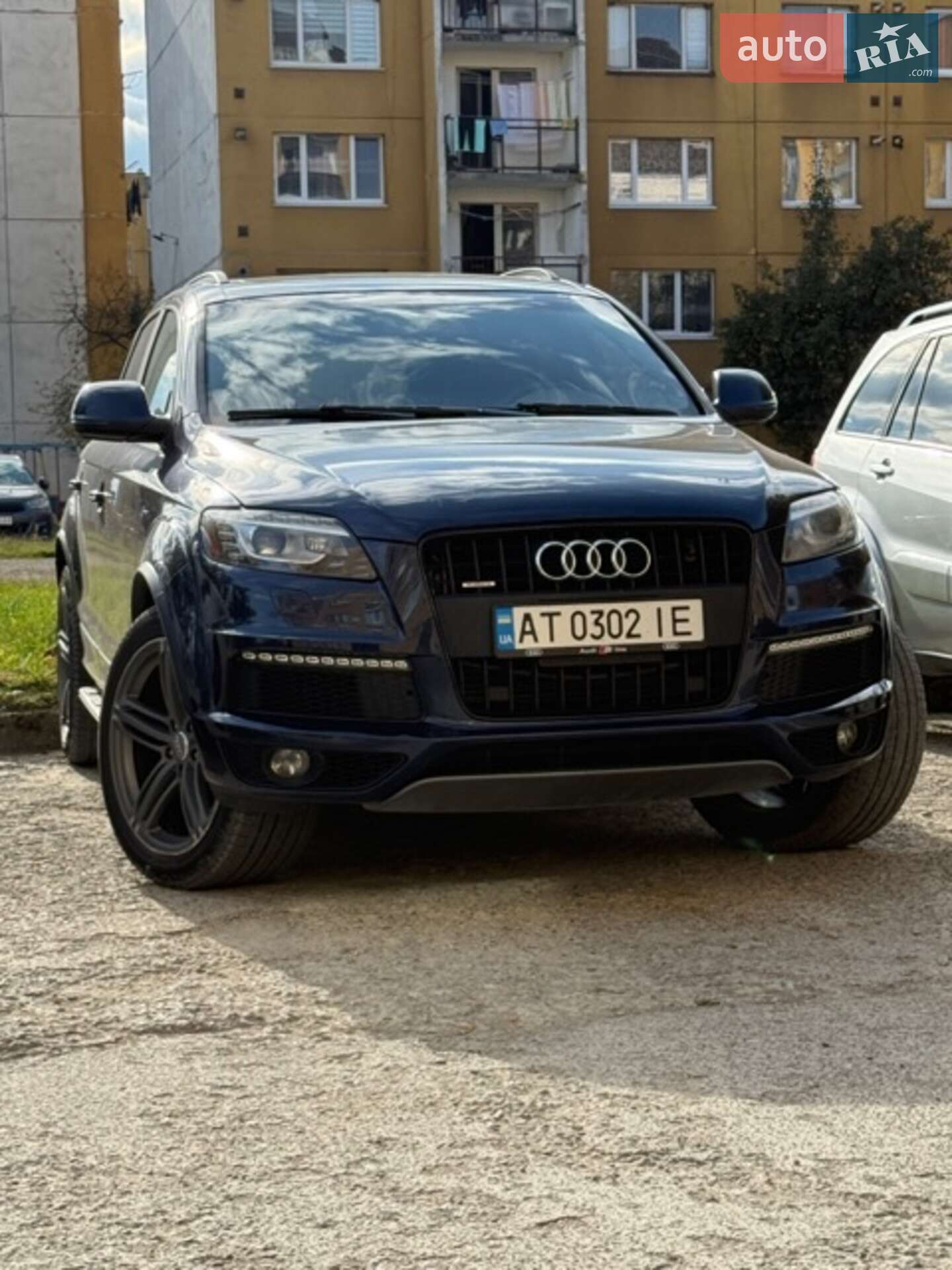 AUDI Q7 2013