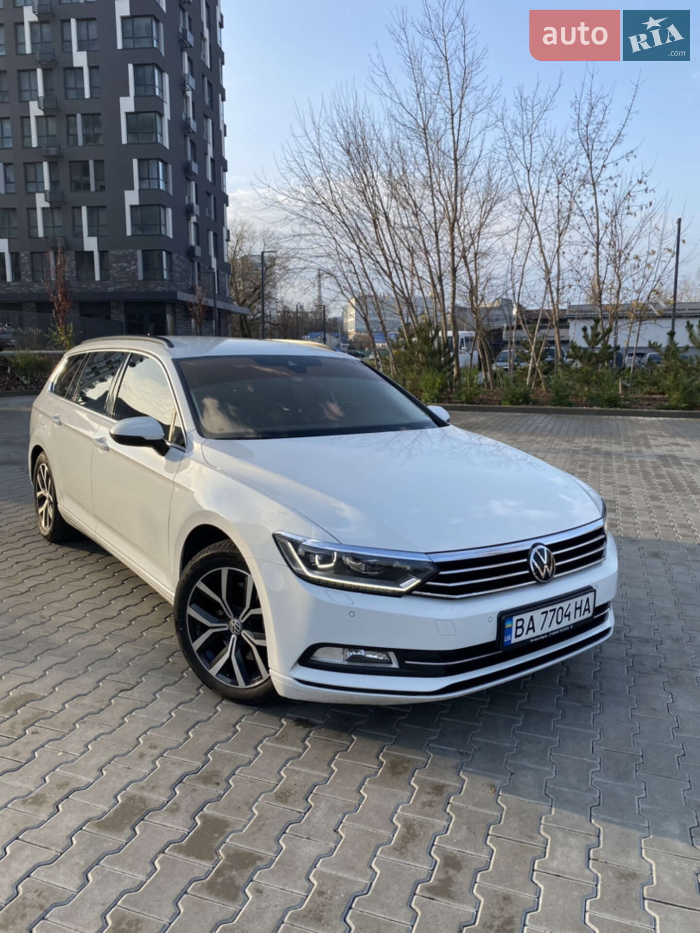 VOLKSWAGEN PASSAT 2015