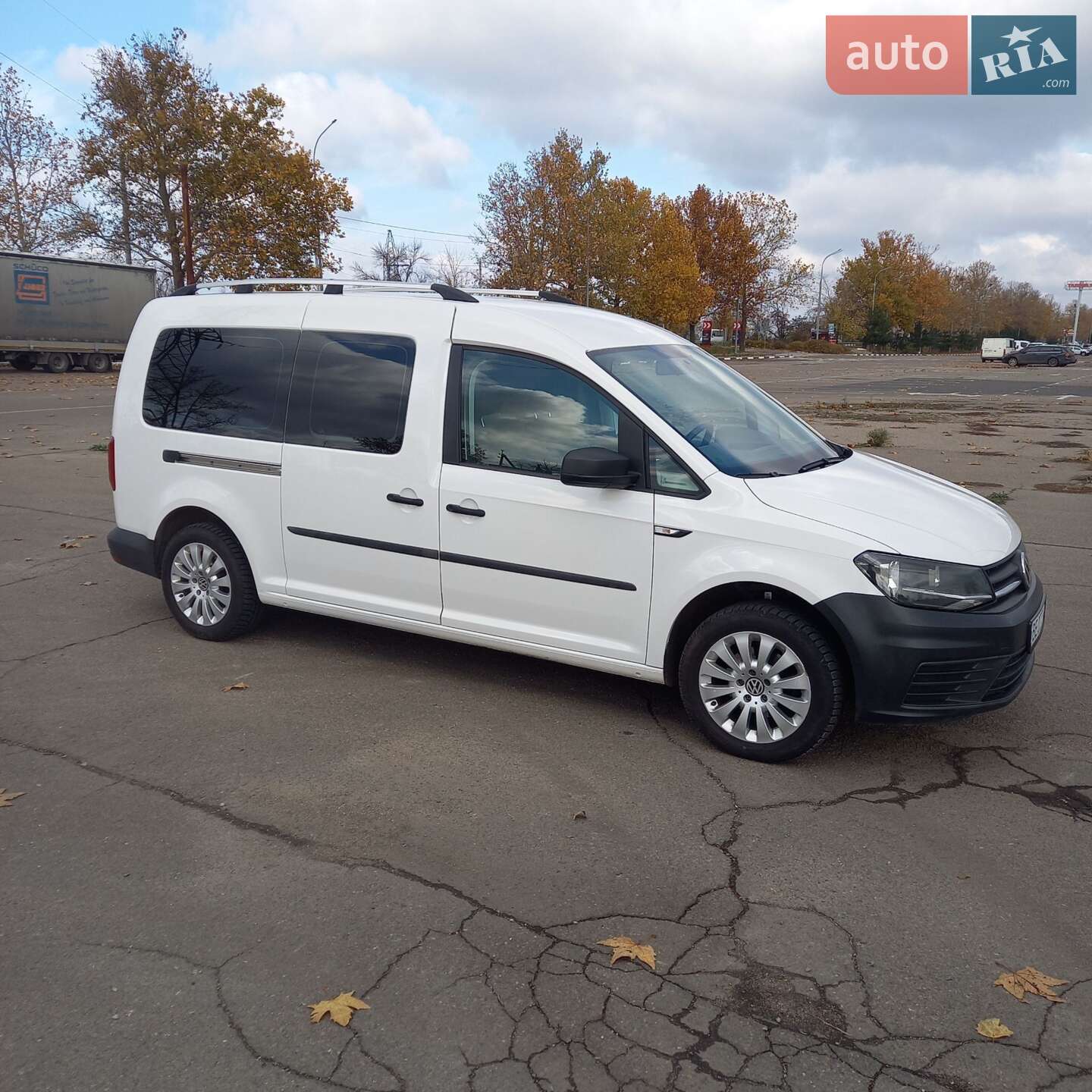 VOLKSWAGEN CADDY 2016