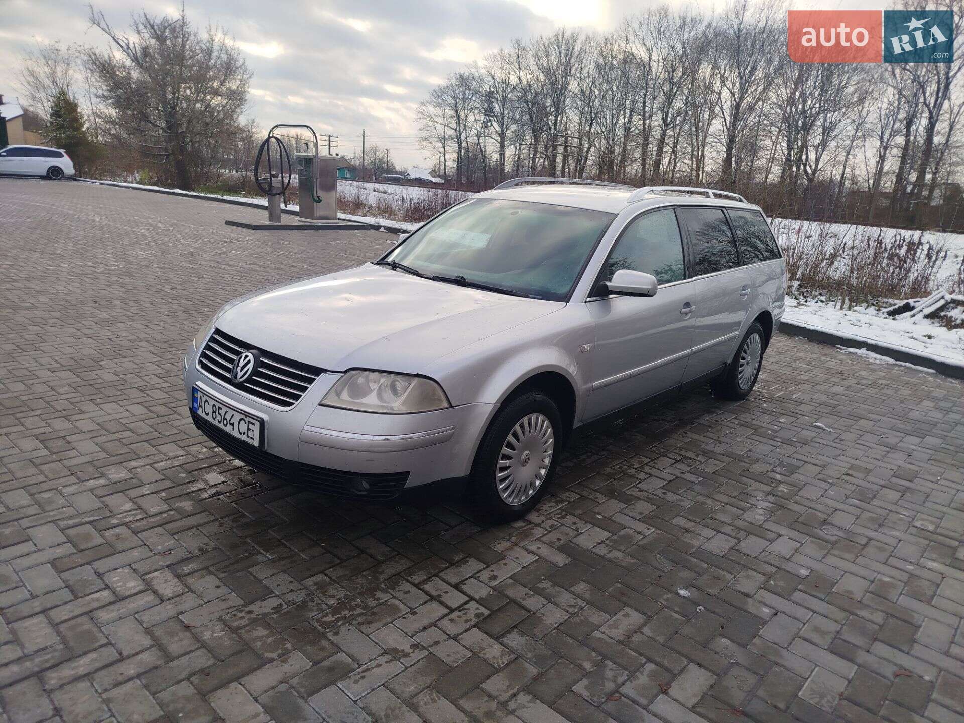 VOLKSWAGEN PASSAT 2003