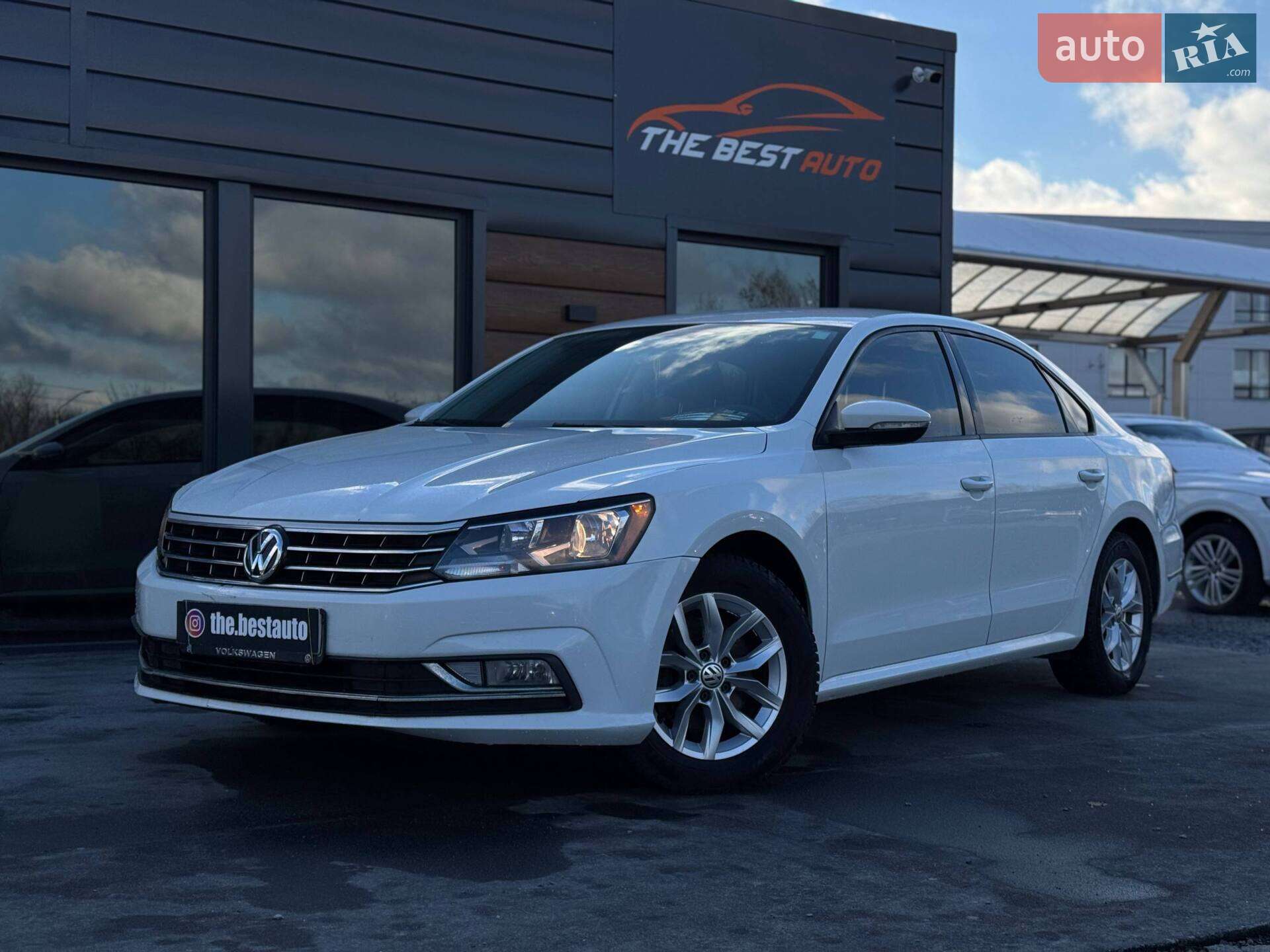 VOLKSWAGEN PASSAT 2018