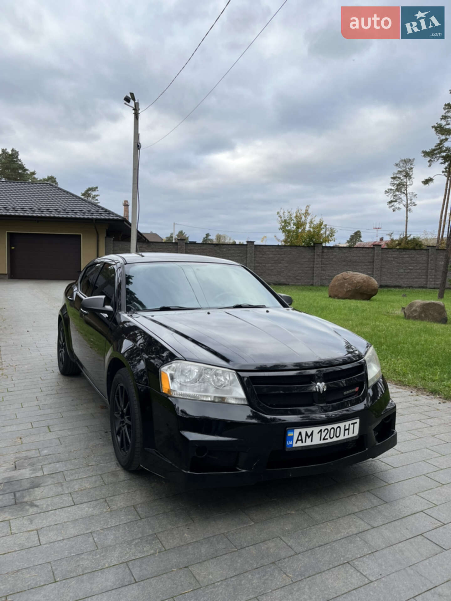 DODGE AVENGER 2013