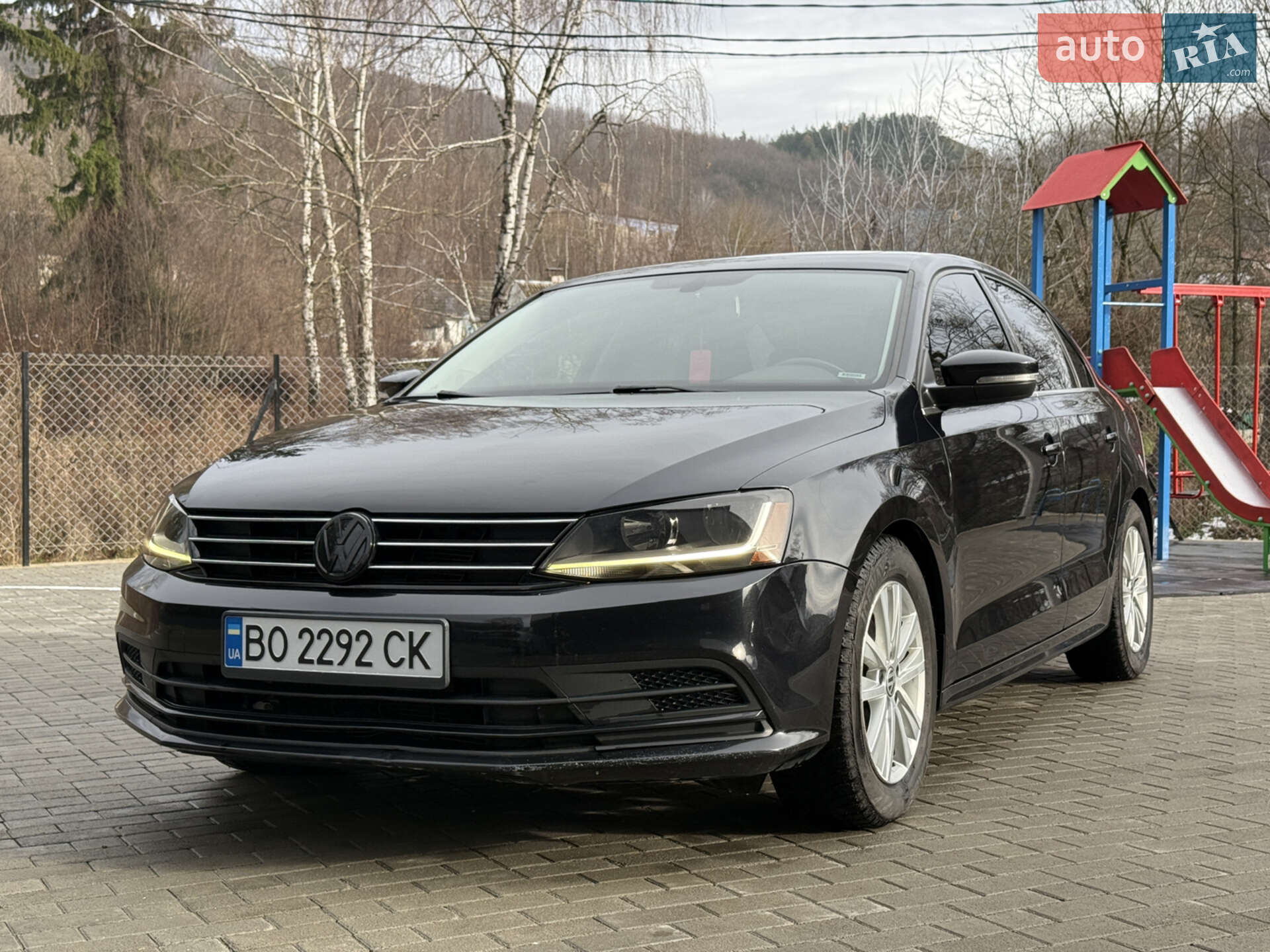 VOLKSWAGEN JETTA 2017