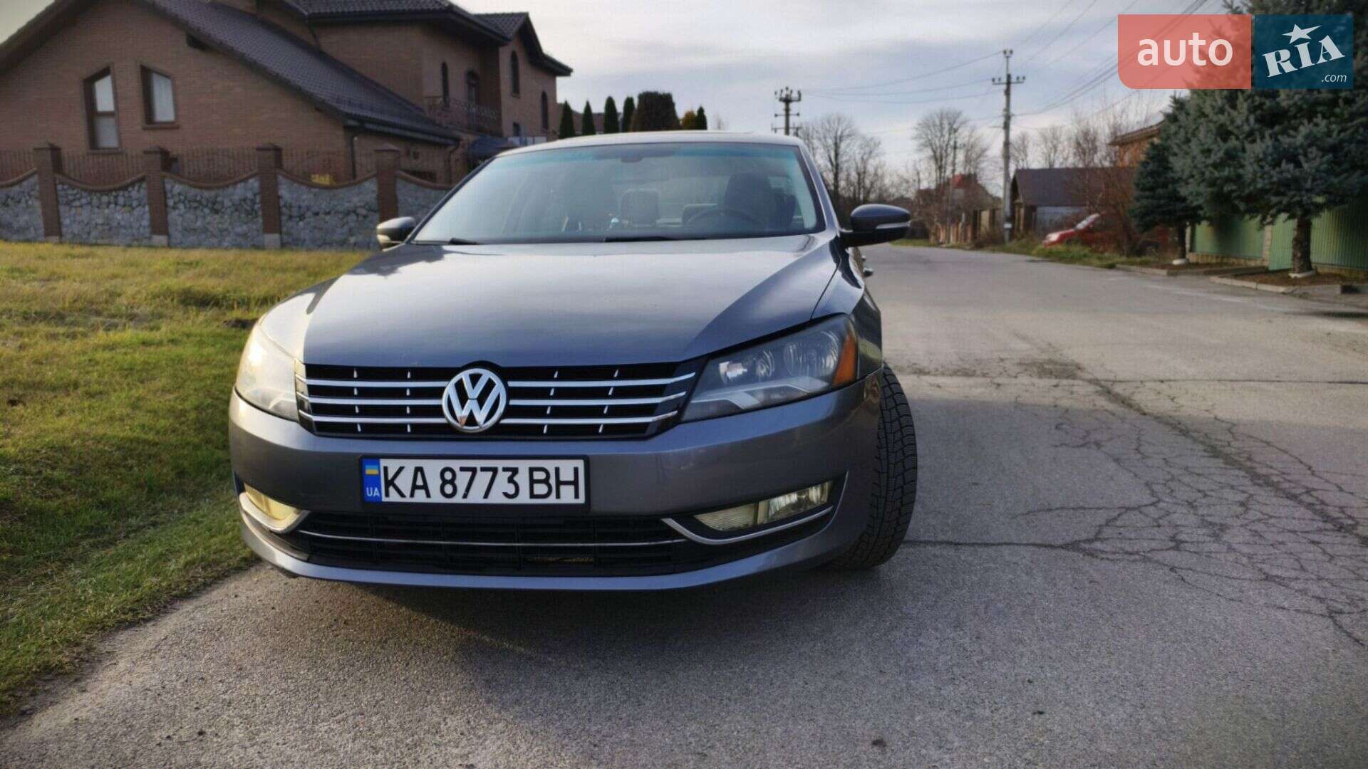 VOLKSWAGEN PASSAT 2013