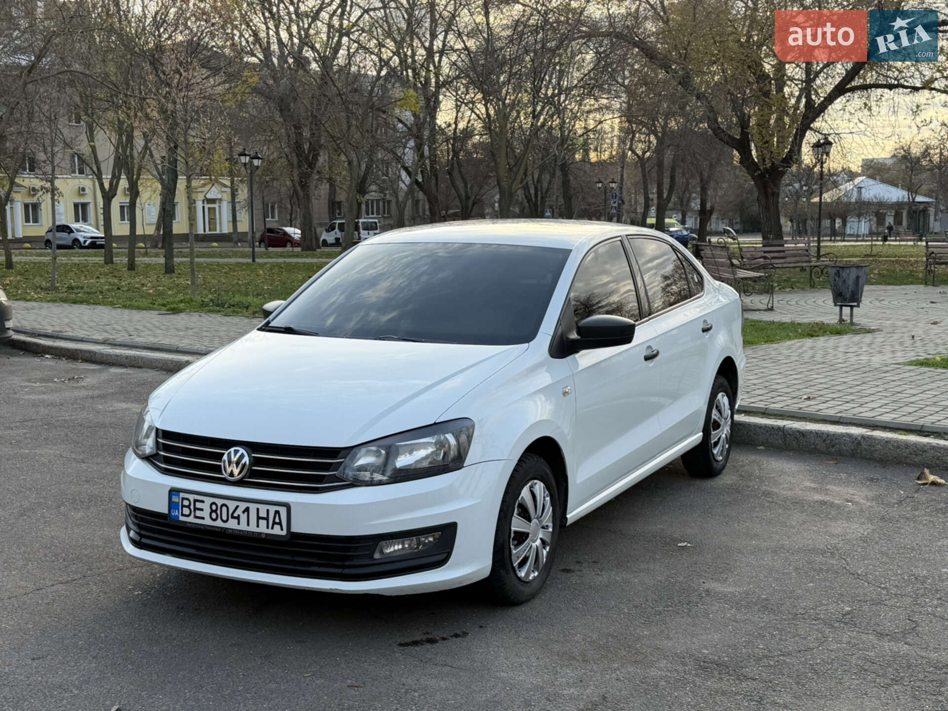 VOLKSWAGEN POLO 2018