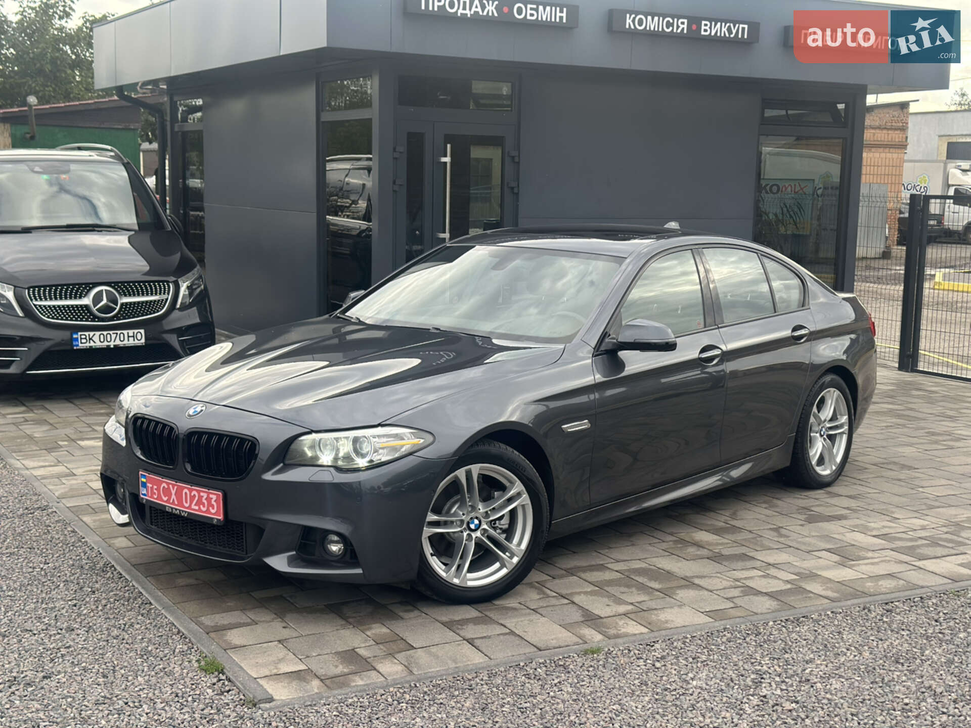 BMW 528I XDRIVE 2015
