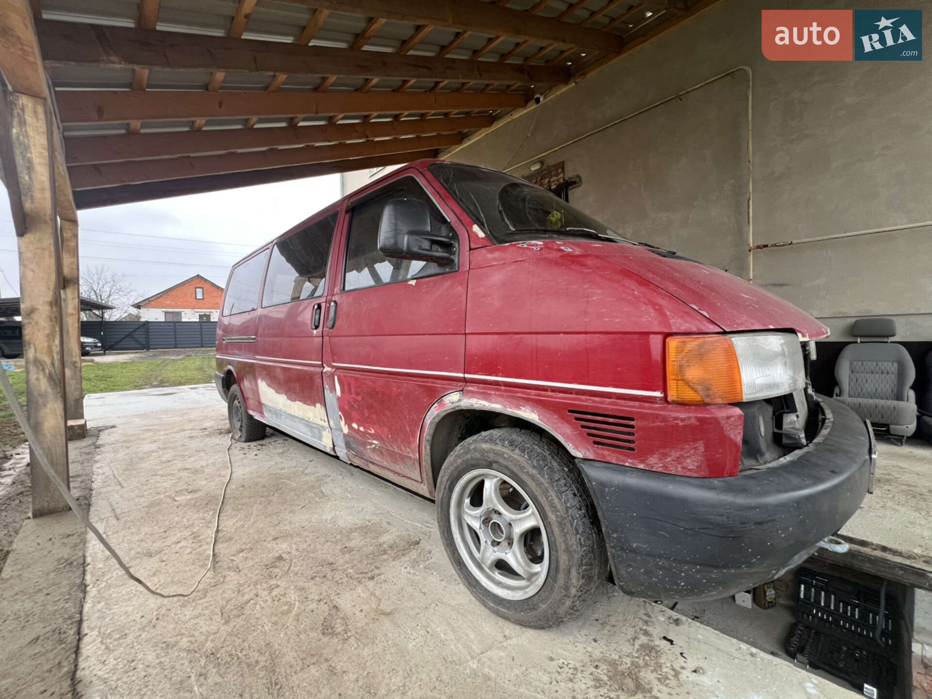 VOLKSWAGEN TRANSPORTER 1996