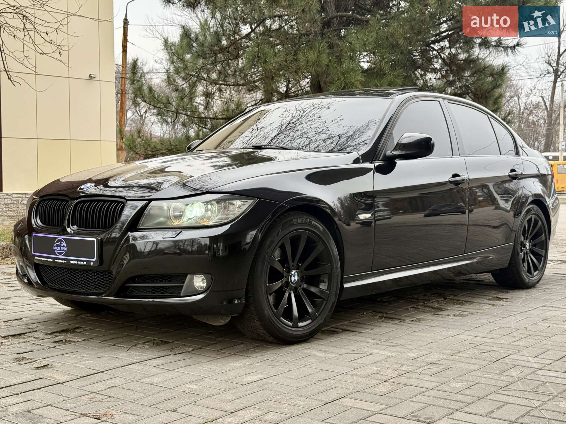 Головне фото звіту автомобіля BMW 328 2011
