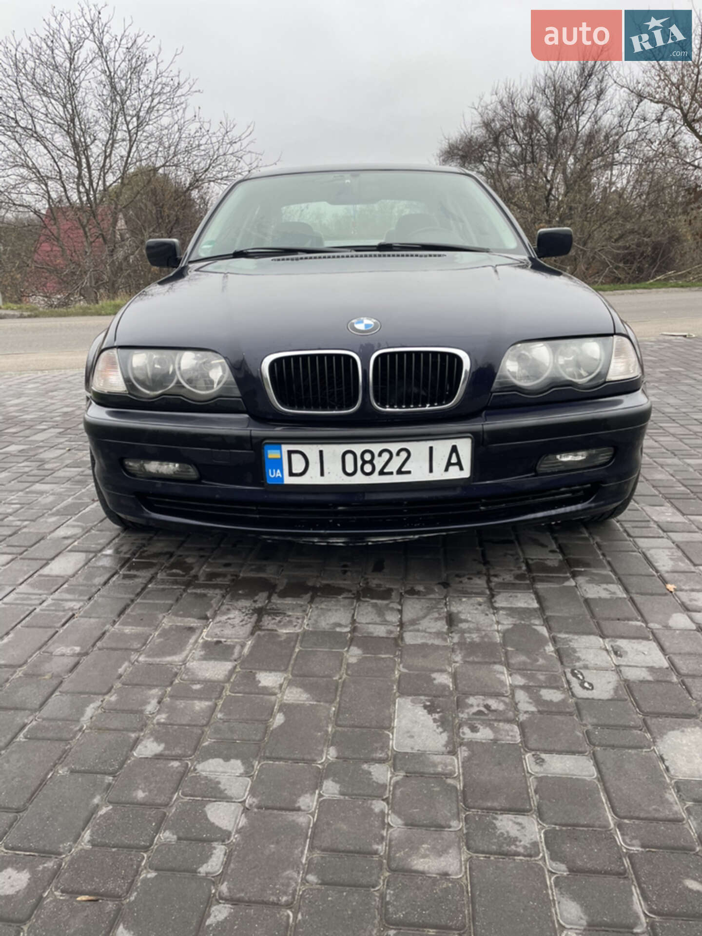 BMW 323I 1998