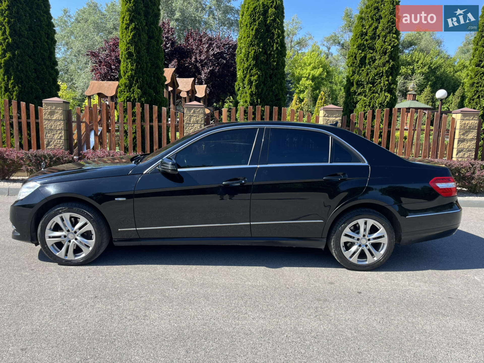 MERCEDES-BENZ E 250 CDI 2012