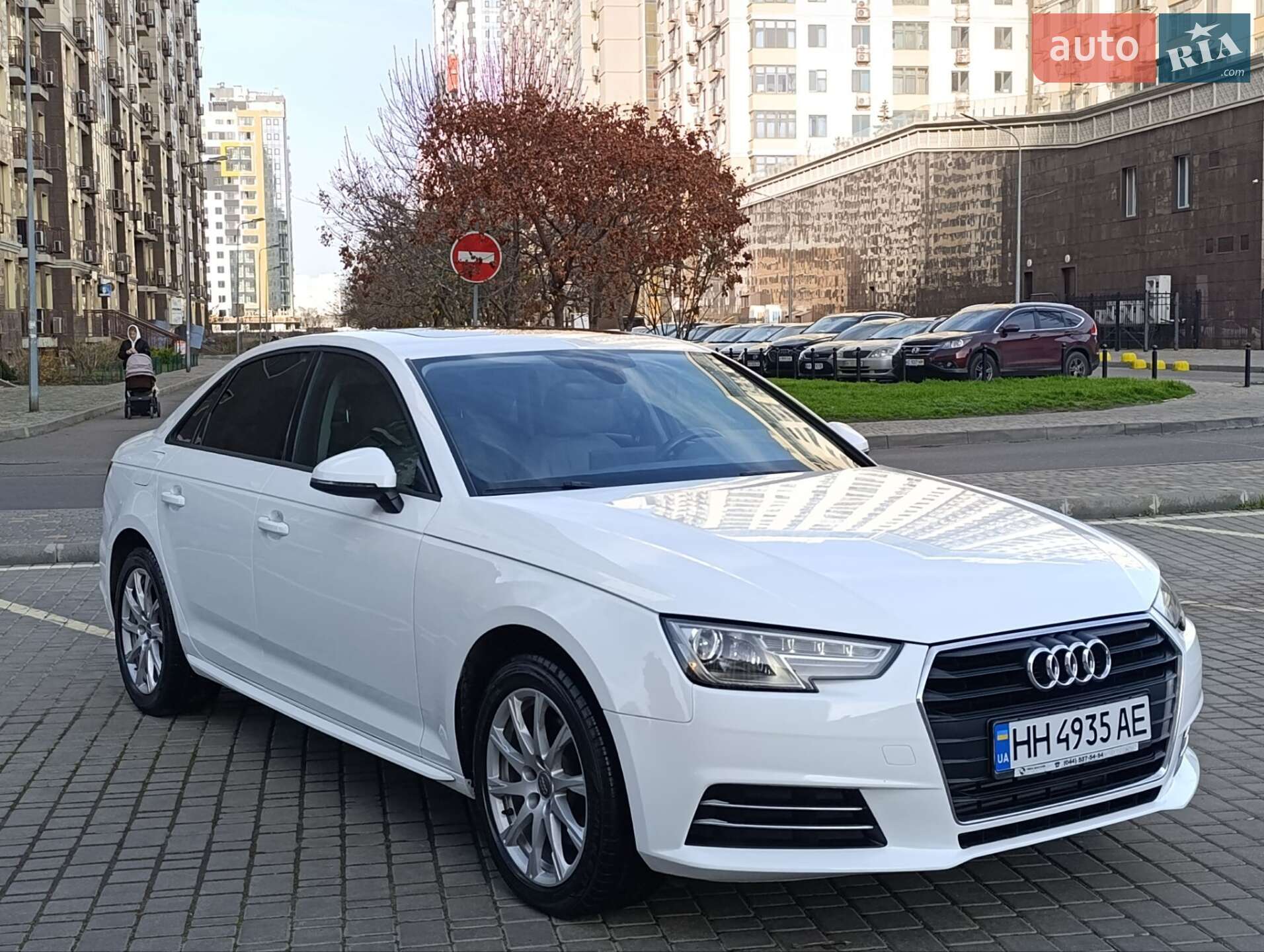 Головне фото звіту автомобіля AUDI A4 2018