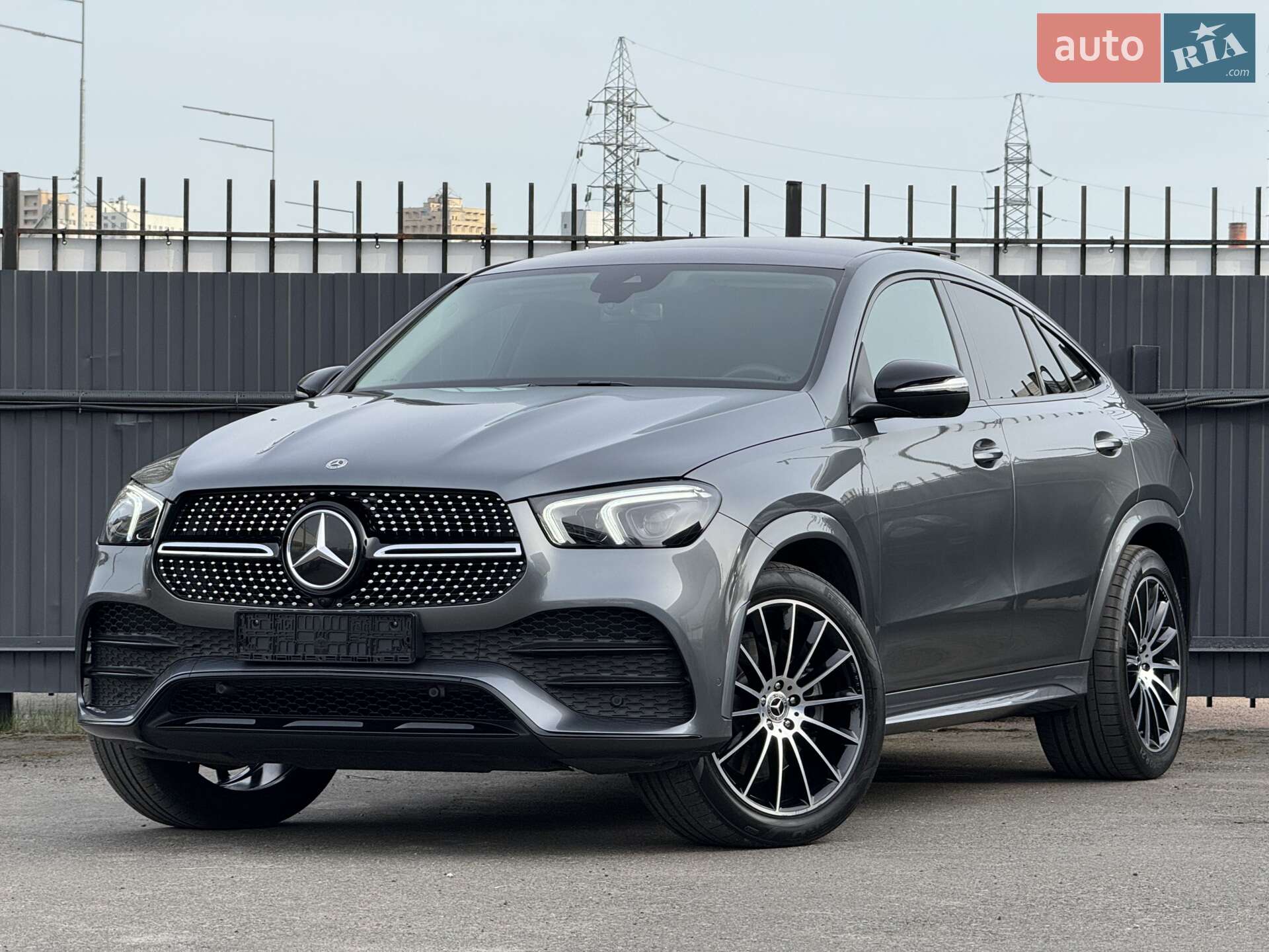 Головне фото звіту автомобіля MERCEDES-BENZ GLE 350D 2021