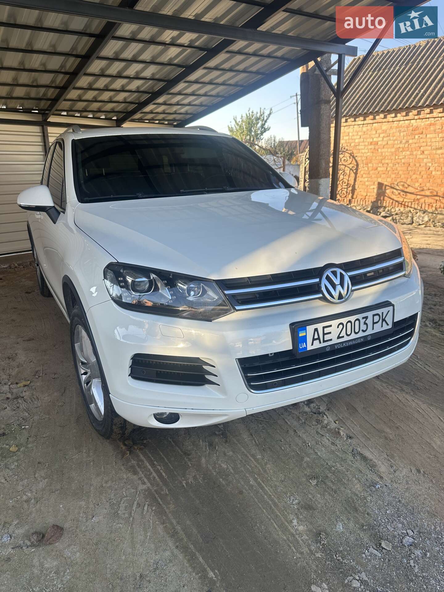 VOLKSWAGEN TOUAREG 2011