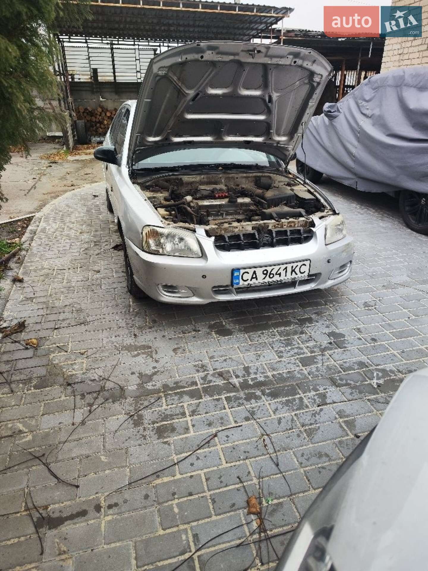 HYUNDAI ACCENT 2001