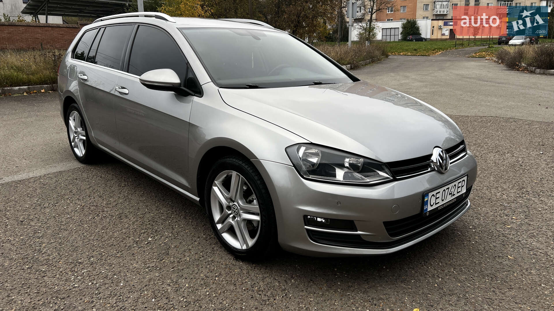 VOLKSWAGEN GOLF 2016