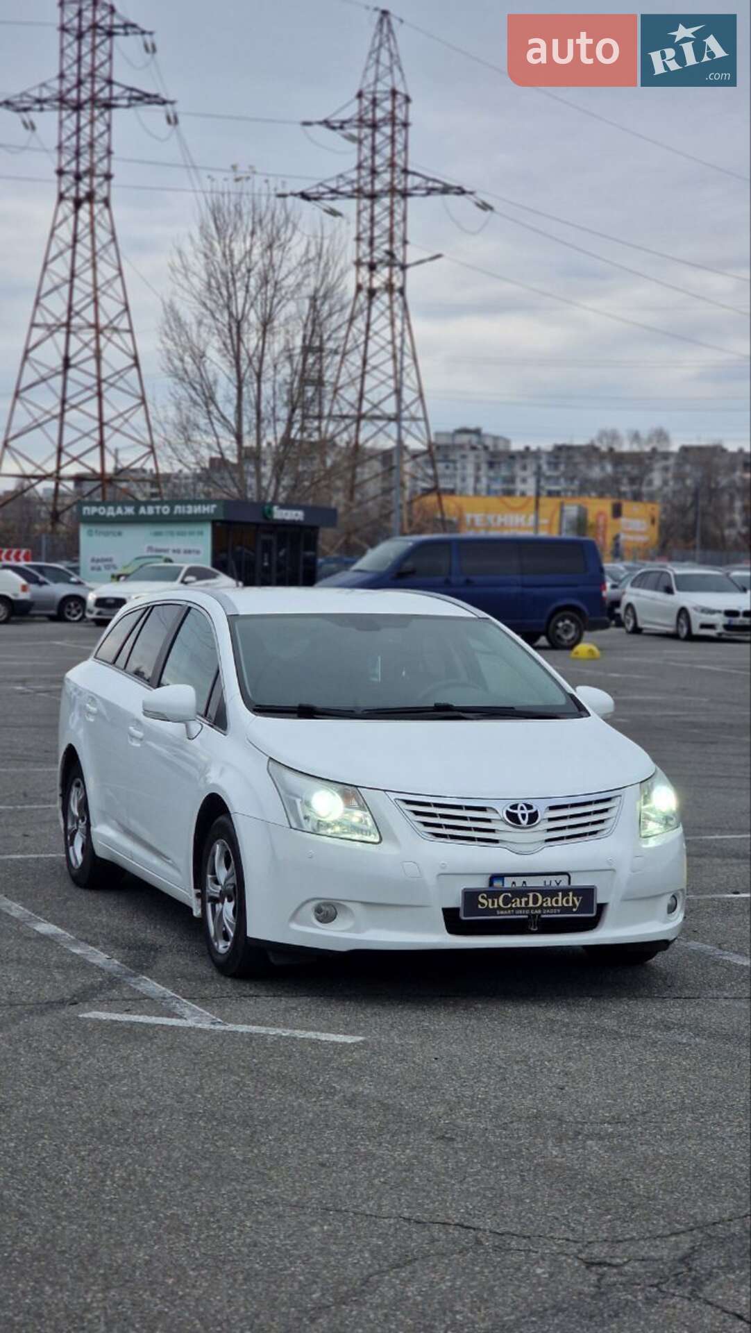 Головне фото звіту автомобіля TOYOTA AVENSIS 2010