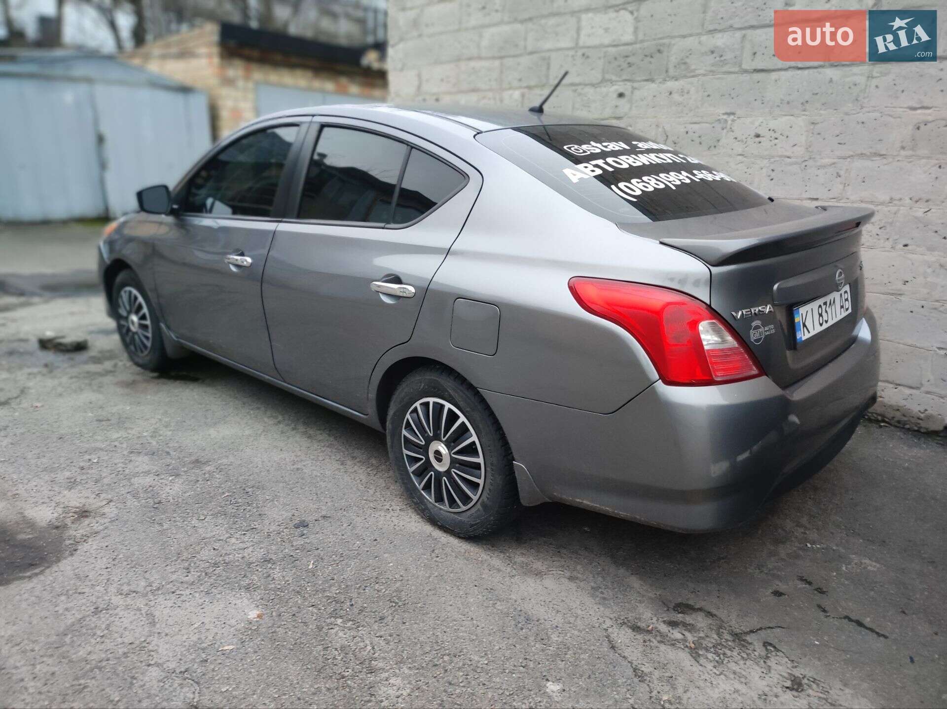 Головне фото звіту автомобіля NISSAN VERSA 2018