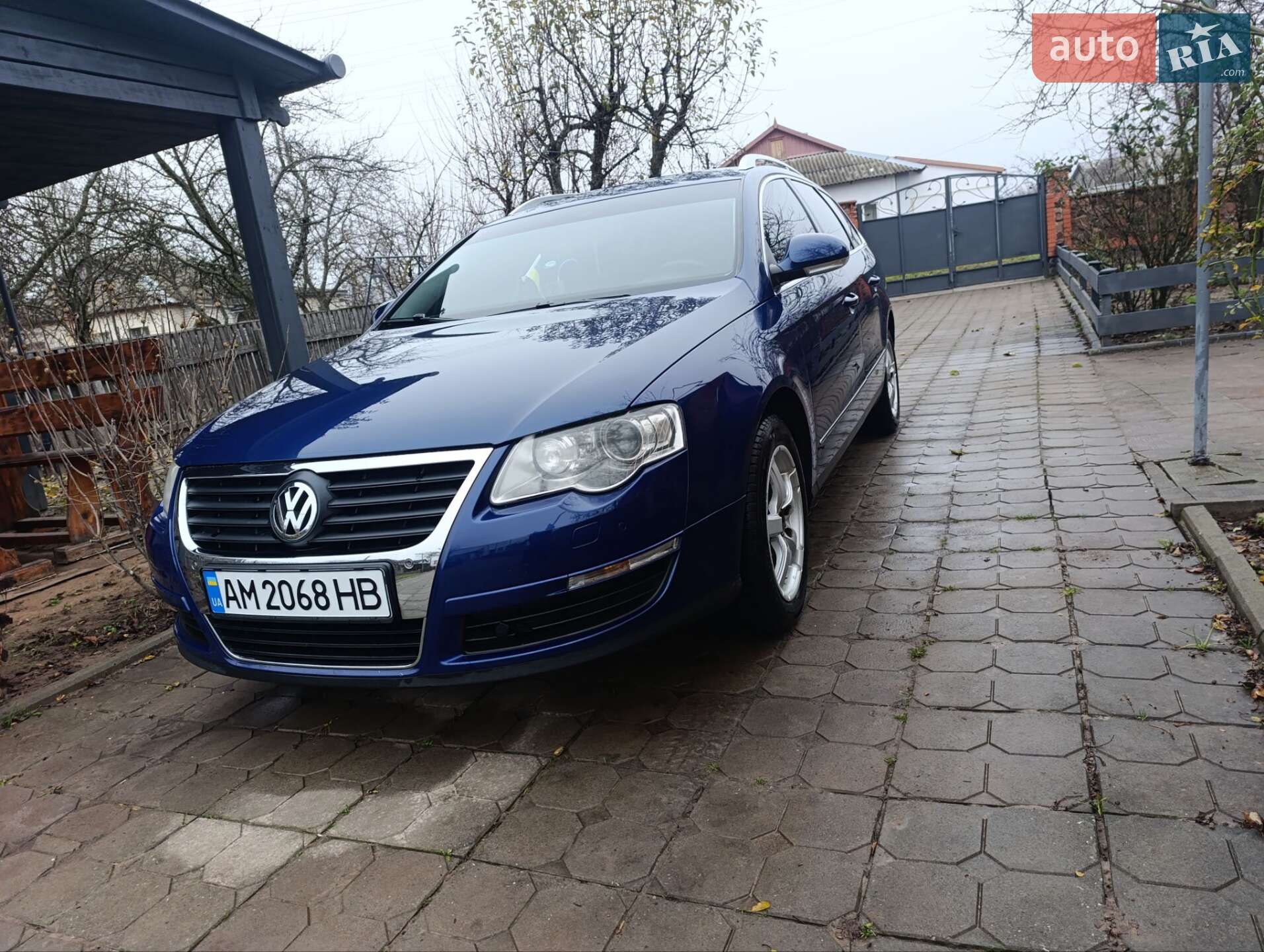 VOLKSWAGEN PASSAT 2009