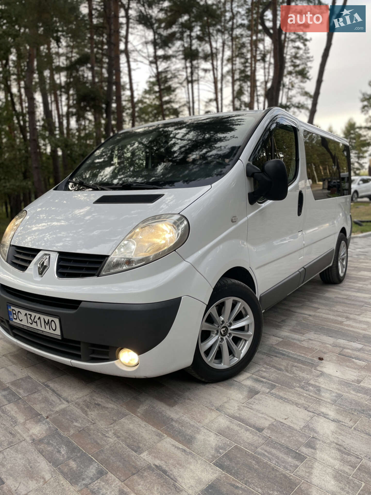 RENAULT TRAFIC 2008