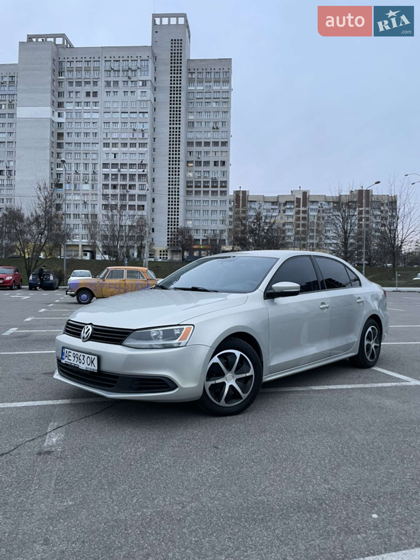 VOLKSWAGEN JETTA 2011
