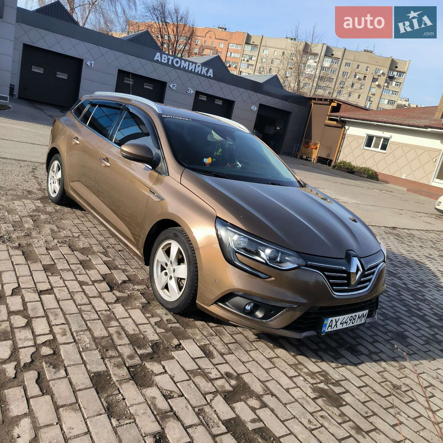 Головне фото звіту автомобіля RENAULT MEGANE 2017