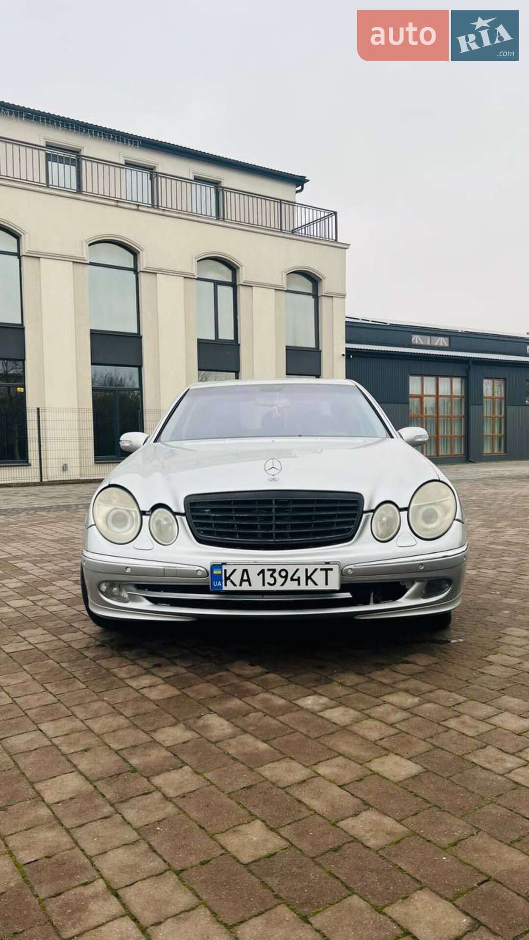 MERCEDES-BENZ 320 E 2003
