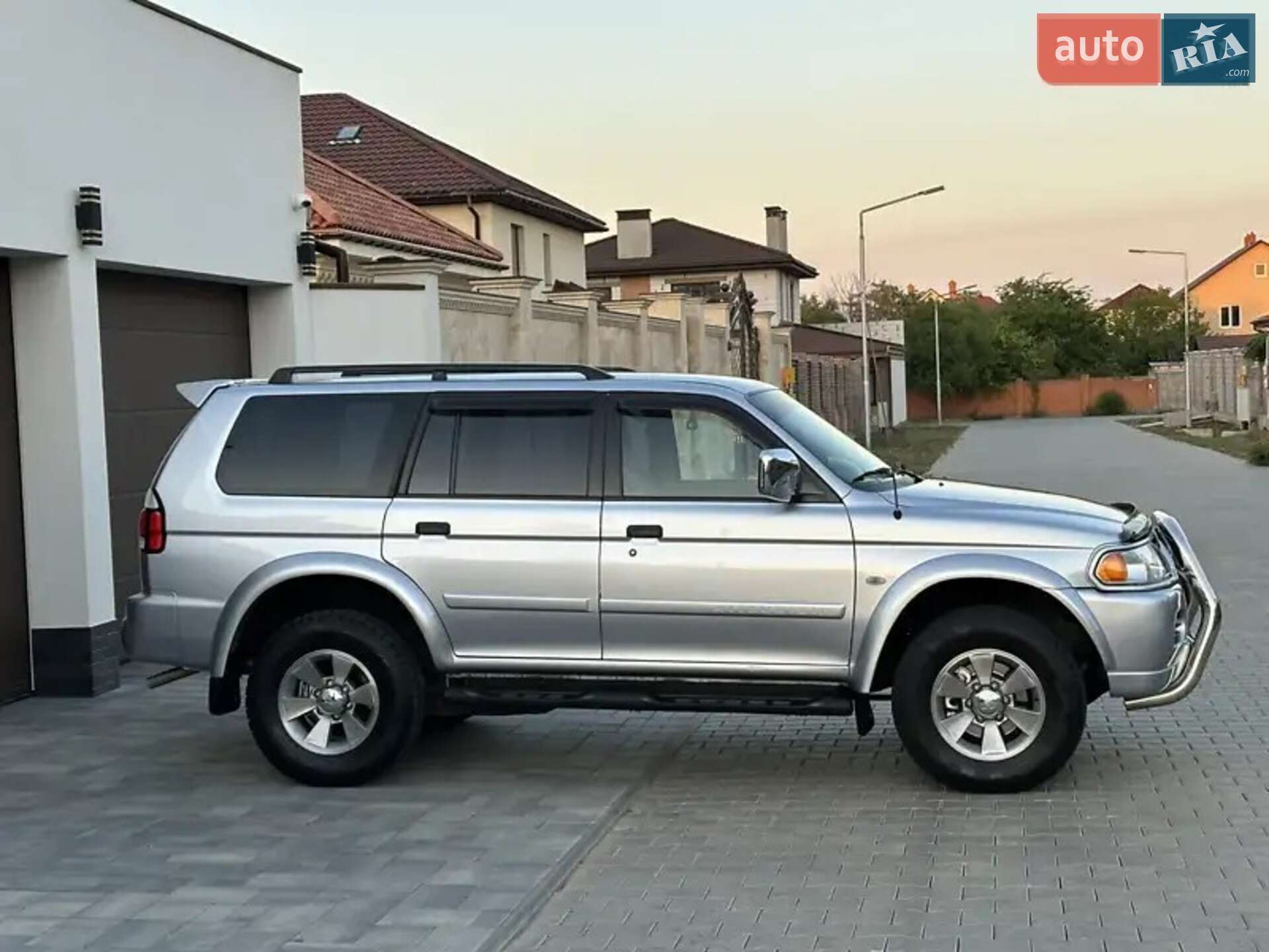 MITSUBISHI PAJERO SPORT 2005