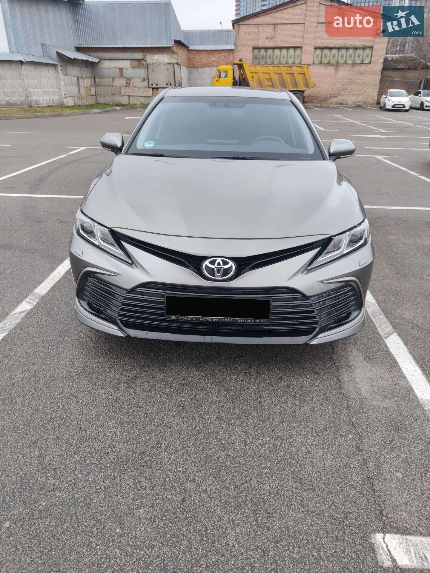 TOYOTA CAMRY