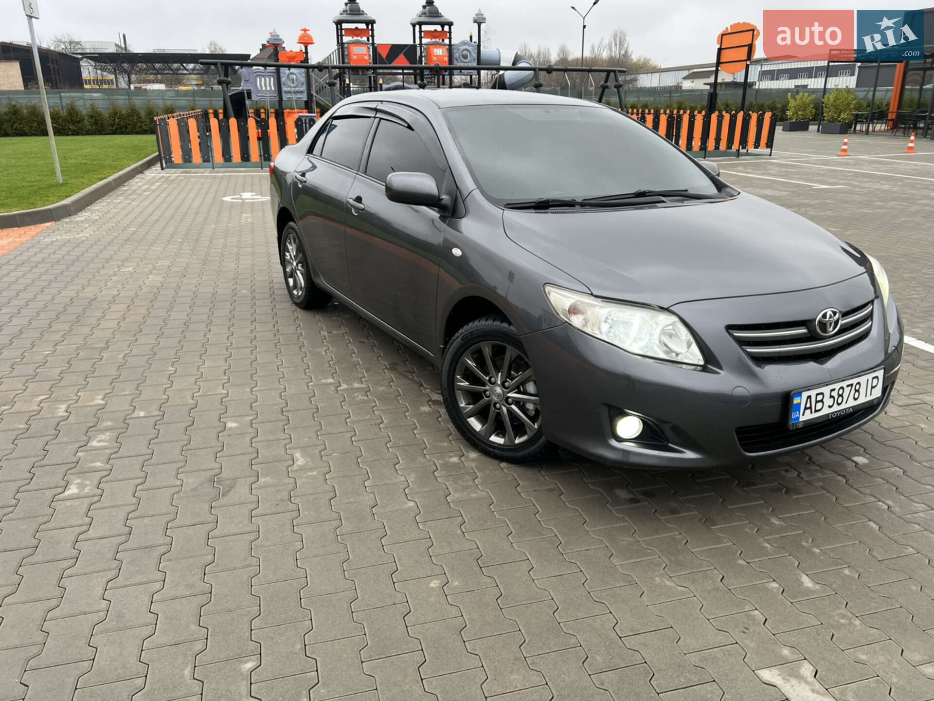 Головне фото звіту автомобіля TOYOTA COROLLA 2008