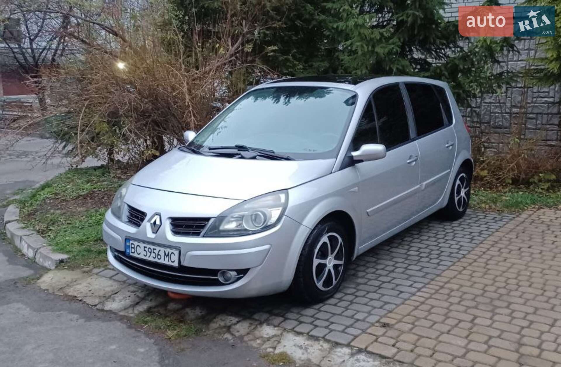 RENAULT MEGANE 2009