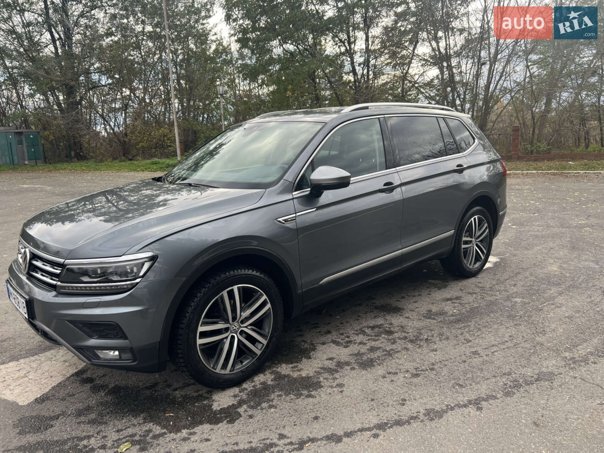 VOLKSWAGEN TIGUAN 2019