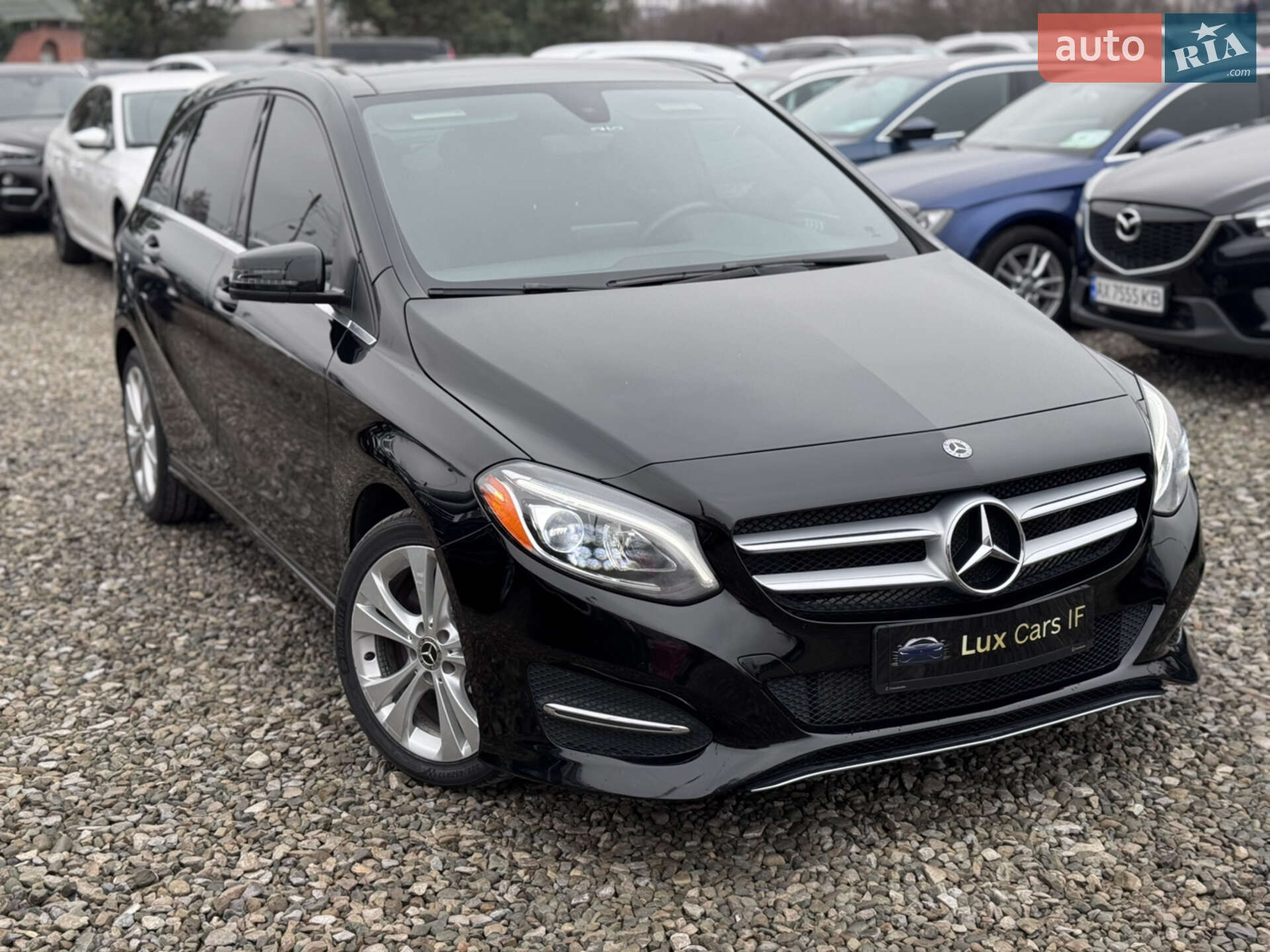 MERCEDES-BENZ B 250 2017