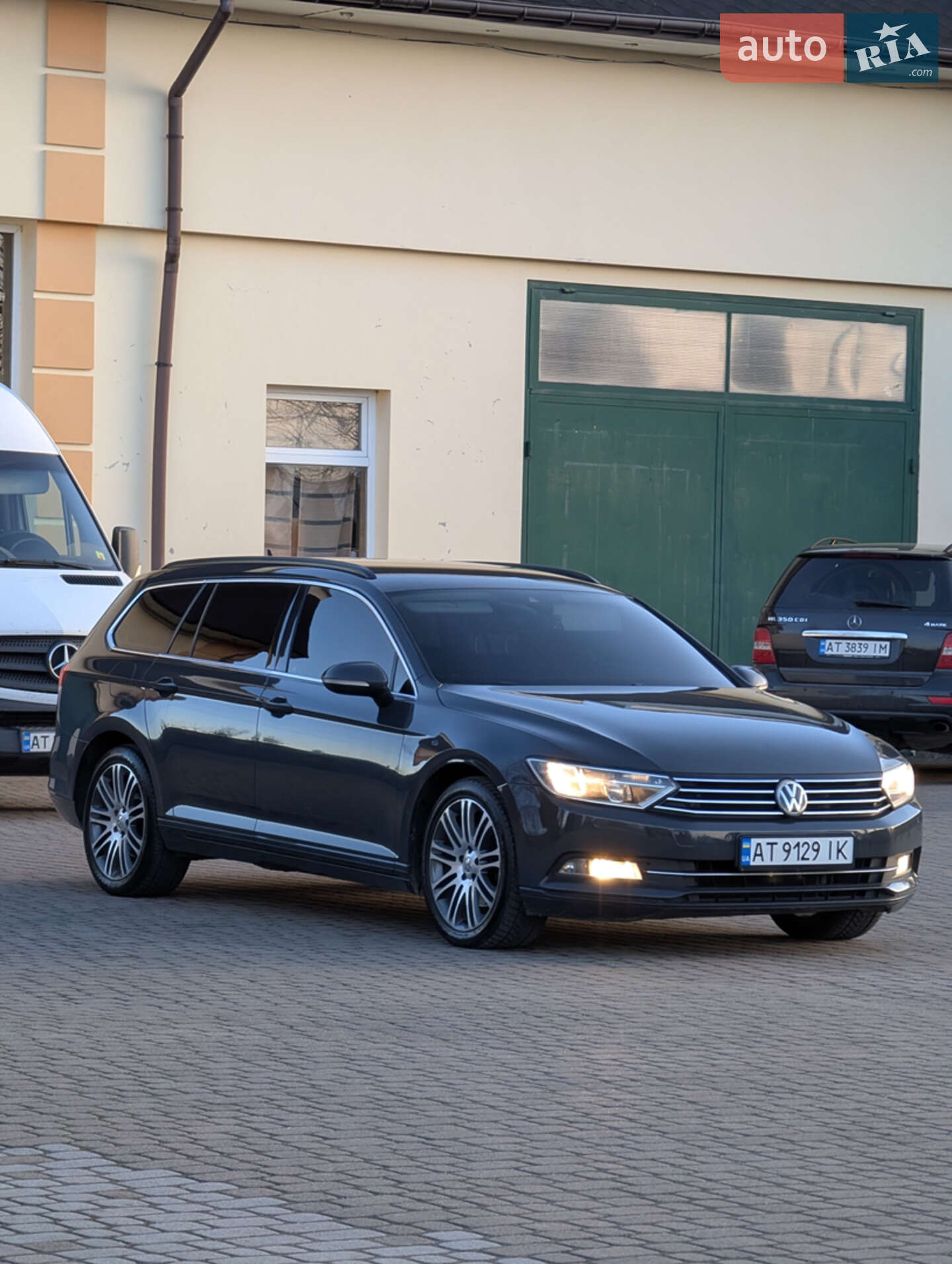 VOLKSWAGEN PASSAT 2015
