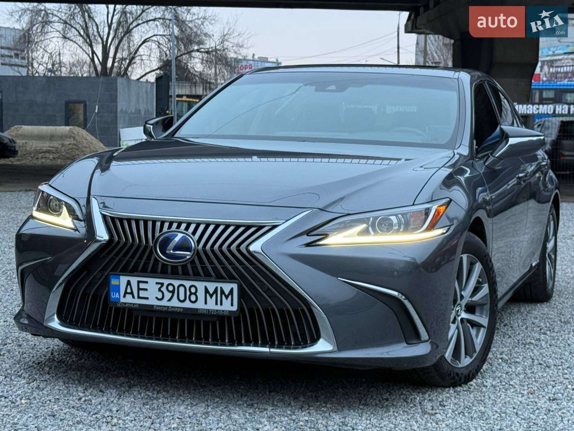 LEXUS ES 300H 2020