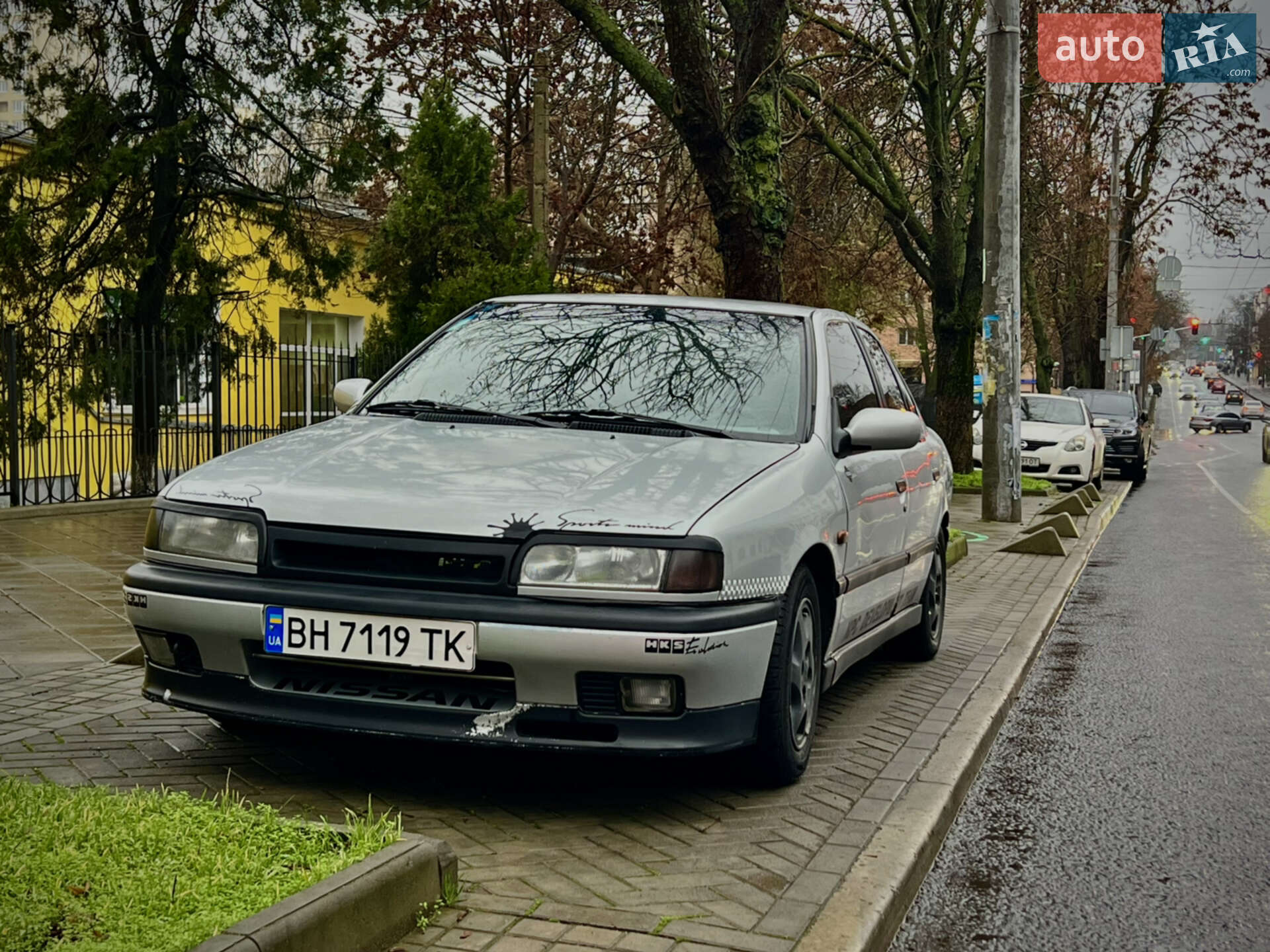 NISSAN PRIMERA 1995