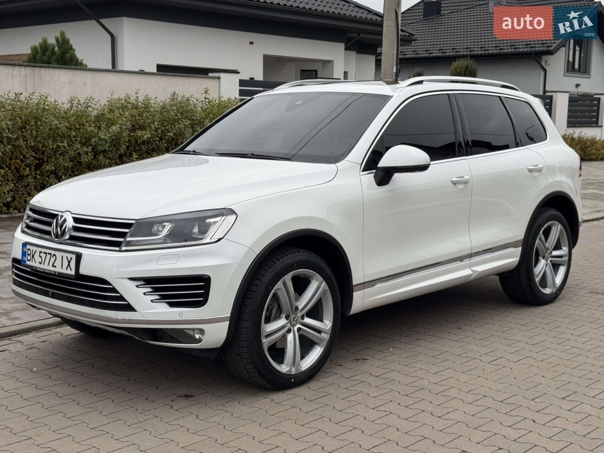 VOLKSWAGEN TOUAREG 2016